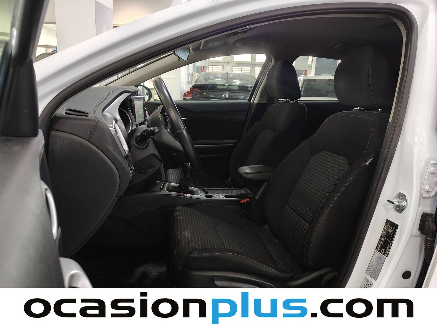 Foto KIA XCeed Kia XCeed 1.0 T-GDi Drive  (120 CV)