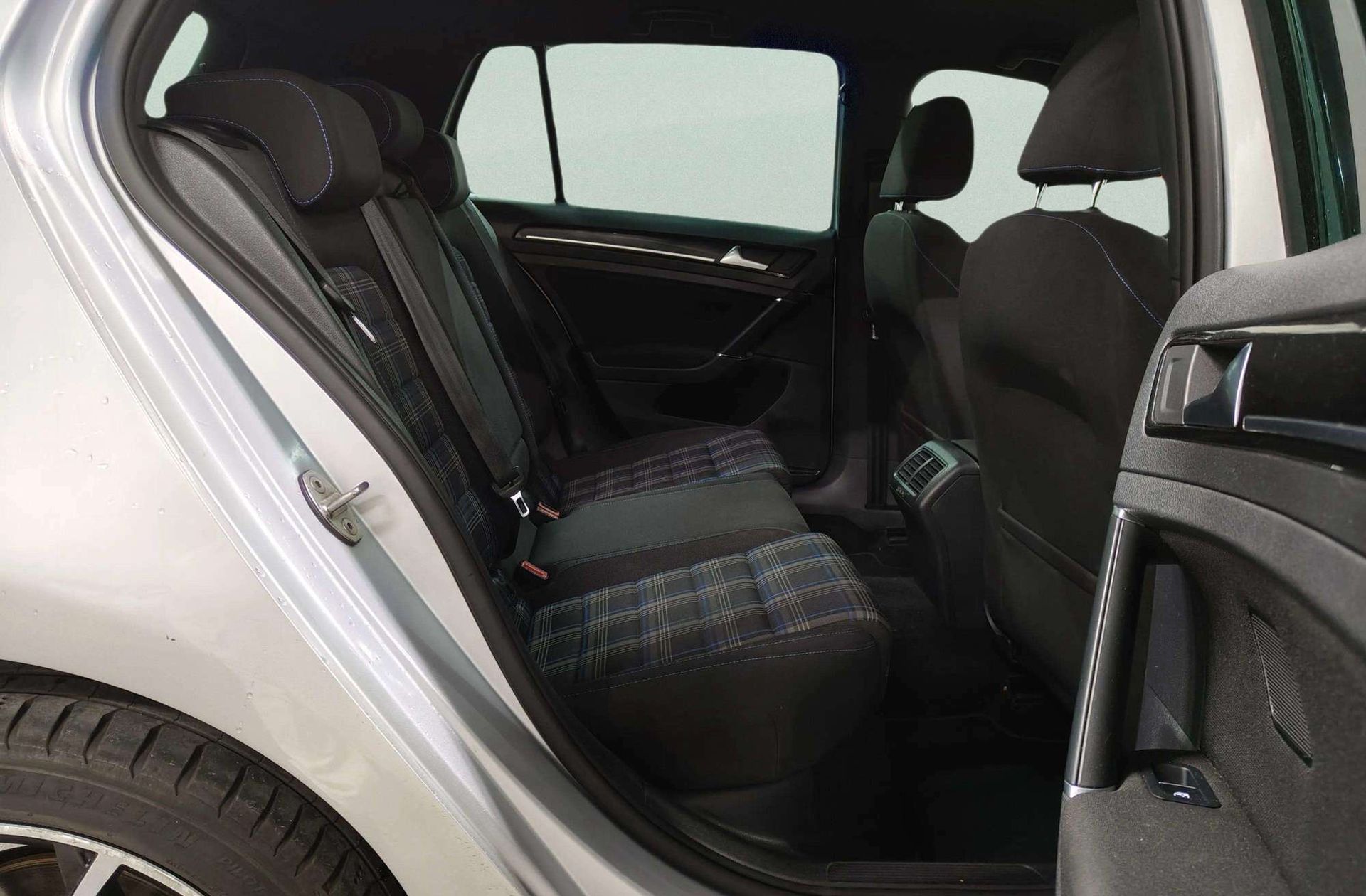 Volkswagen Golf GTE 1.4 TSI DSG - foto 14