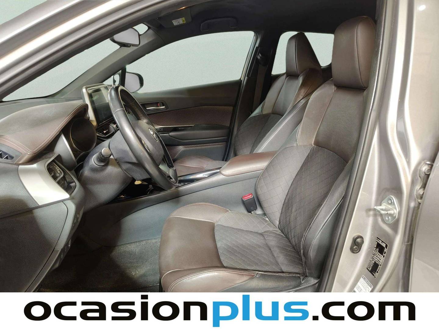 Foto asientos delanteros Toyota C-HR Toyota C-HR 1.8 125H Advance (122 CV)
