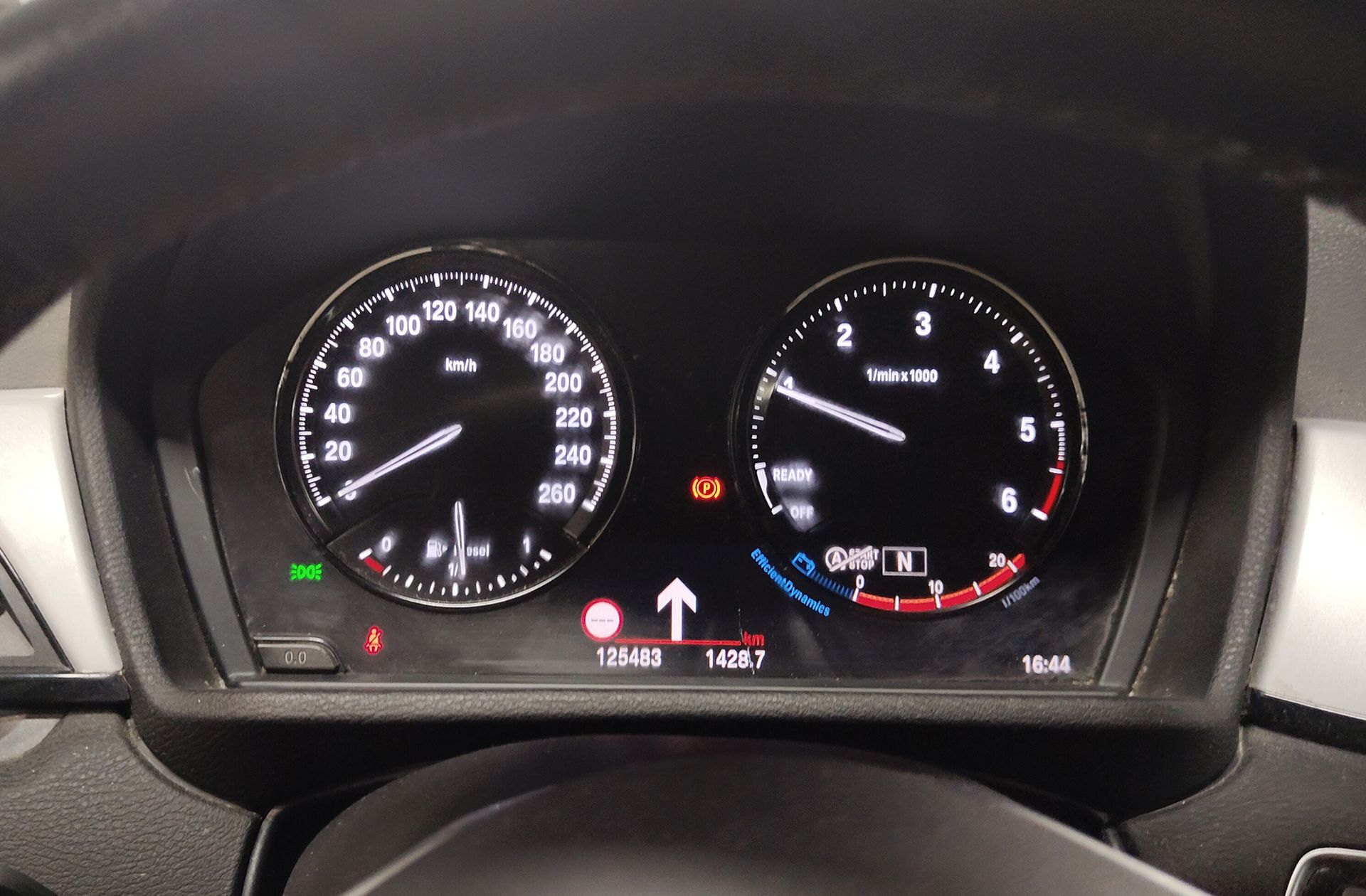 BMW X1 sDrive16d - foto 25