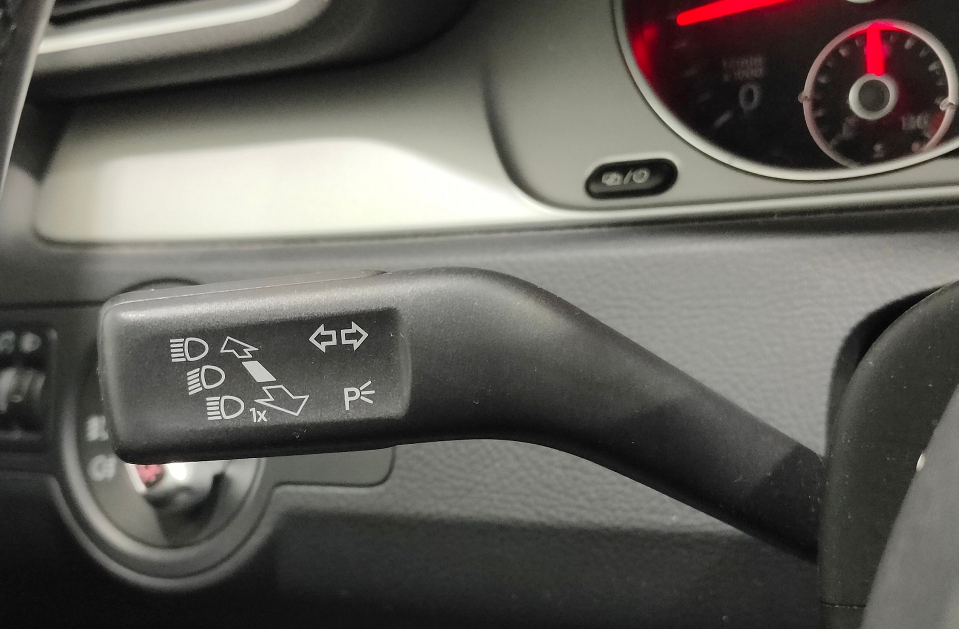 Volkswagen Passat Edition 1.6 TDI BMT - foto 20