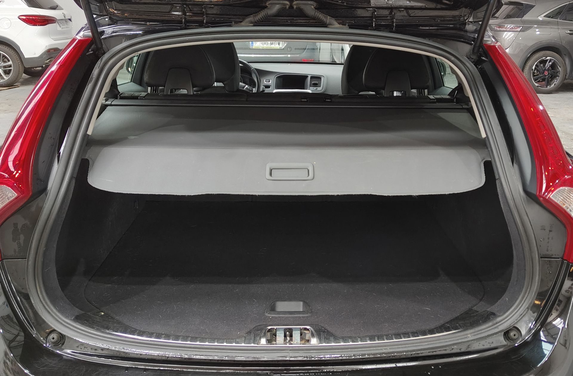 Volvo V60 D3 Momentum - foto 14