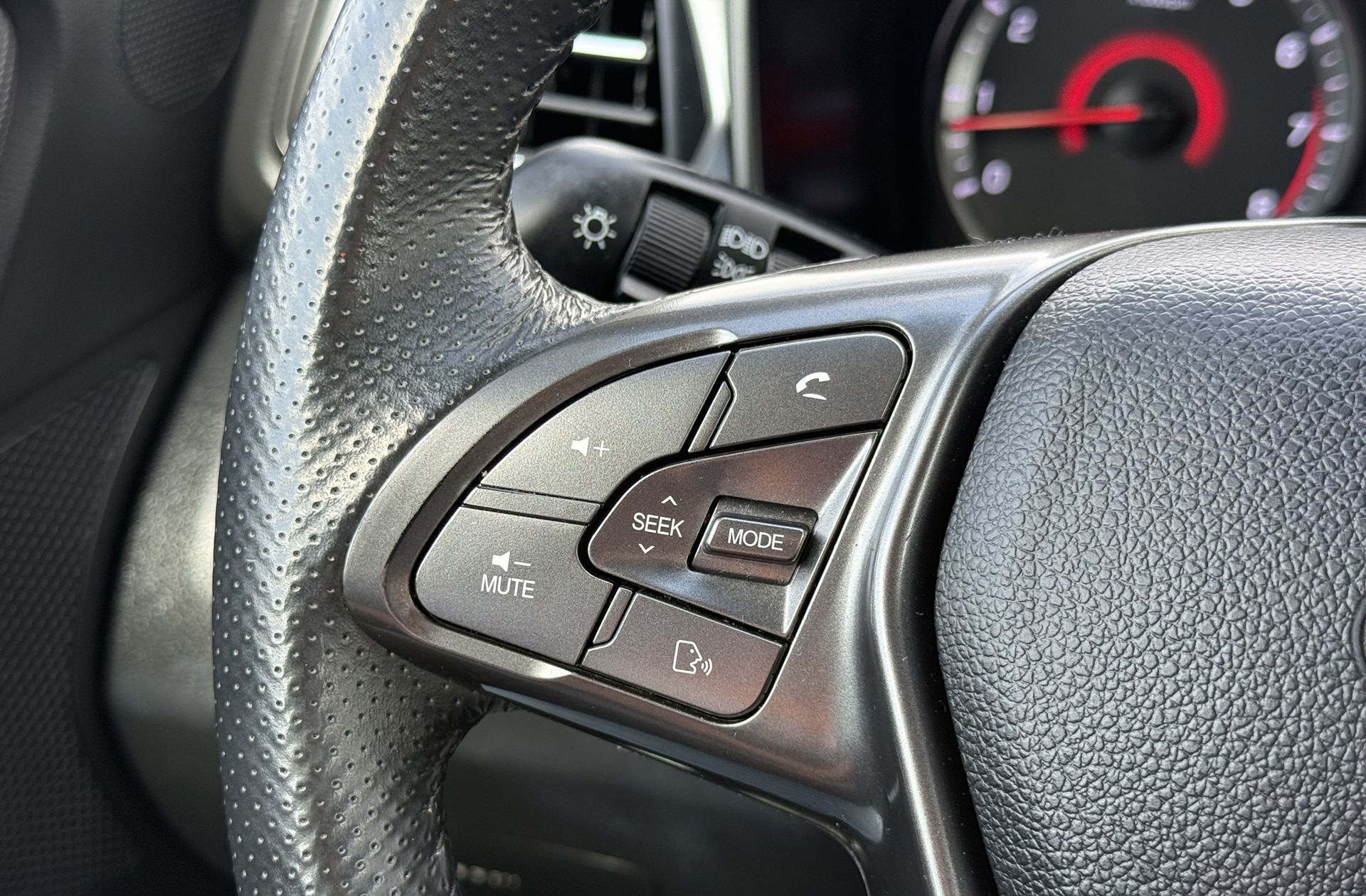 SsangYong Tivoli G15T LP Urban Plus - foto 23