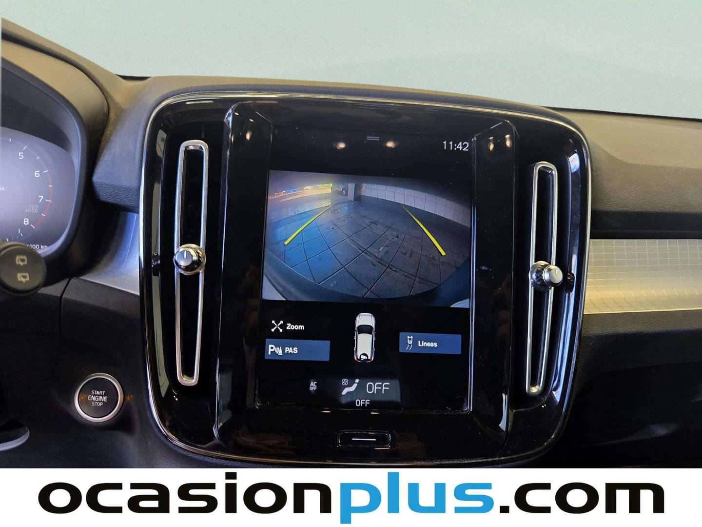 Equipamiento del Volvo XC40 Volvo XC40 T3 Momentum (156 CV)