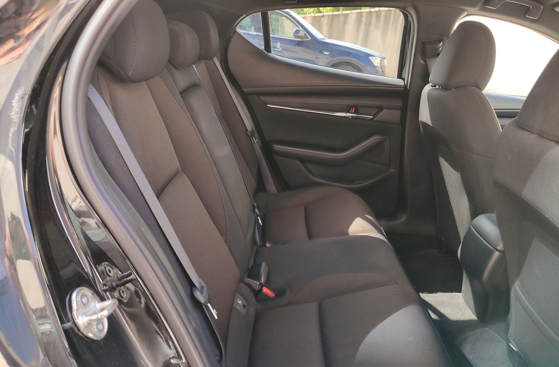 Mazda Mazda3 2.0 Skyactiv-G Zenith - foto 19