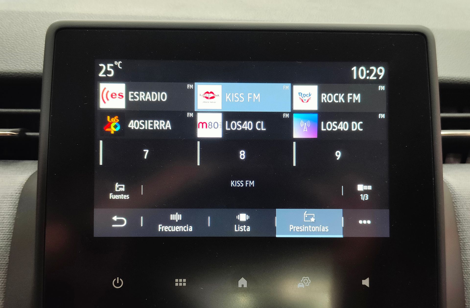 Mitsubishi Colt 100T GLP Motion - foto 34