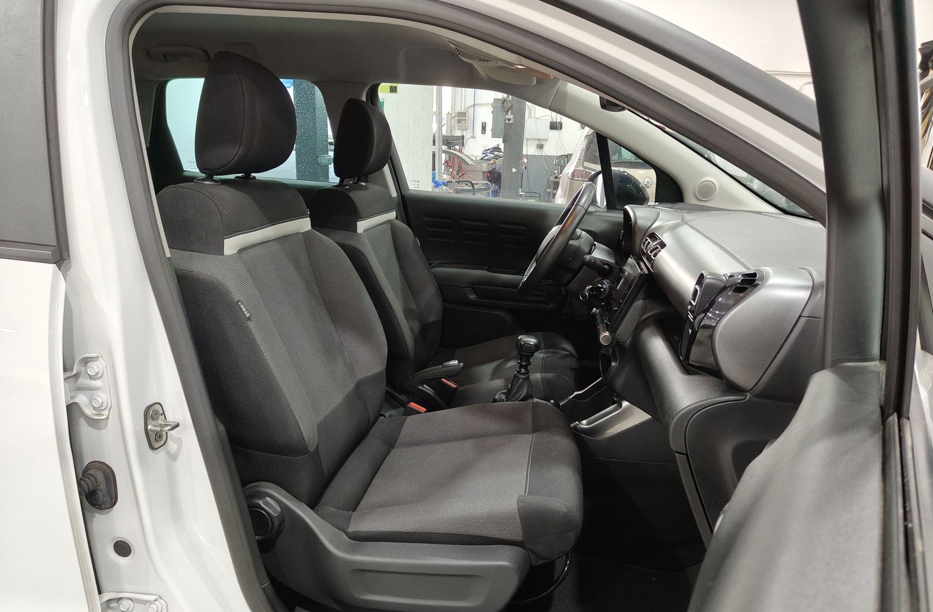 Citroën C3 Aircross PureTech 110 You! - foto 17