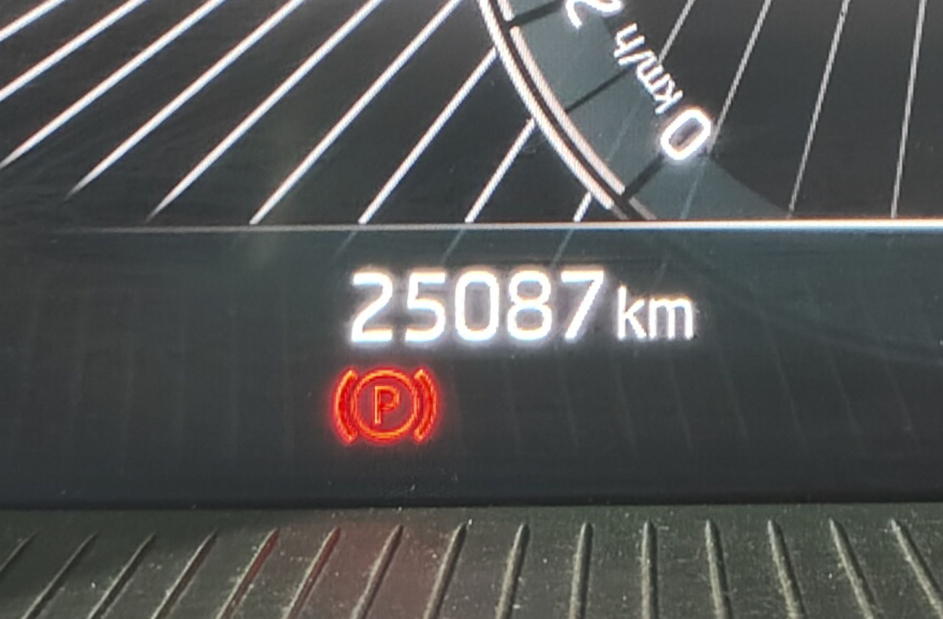 Škoda Karoq 2.0 TDI Selection - foto 22