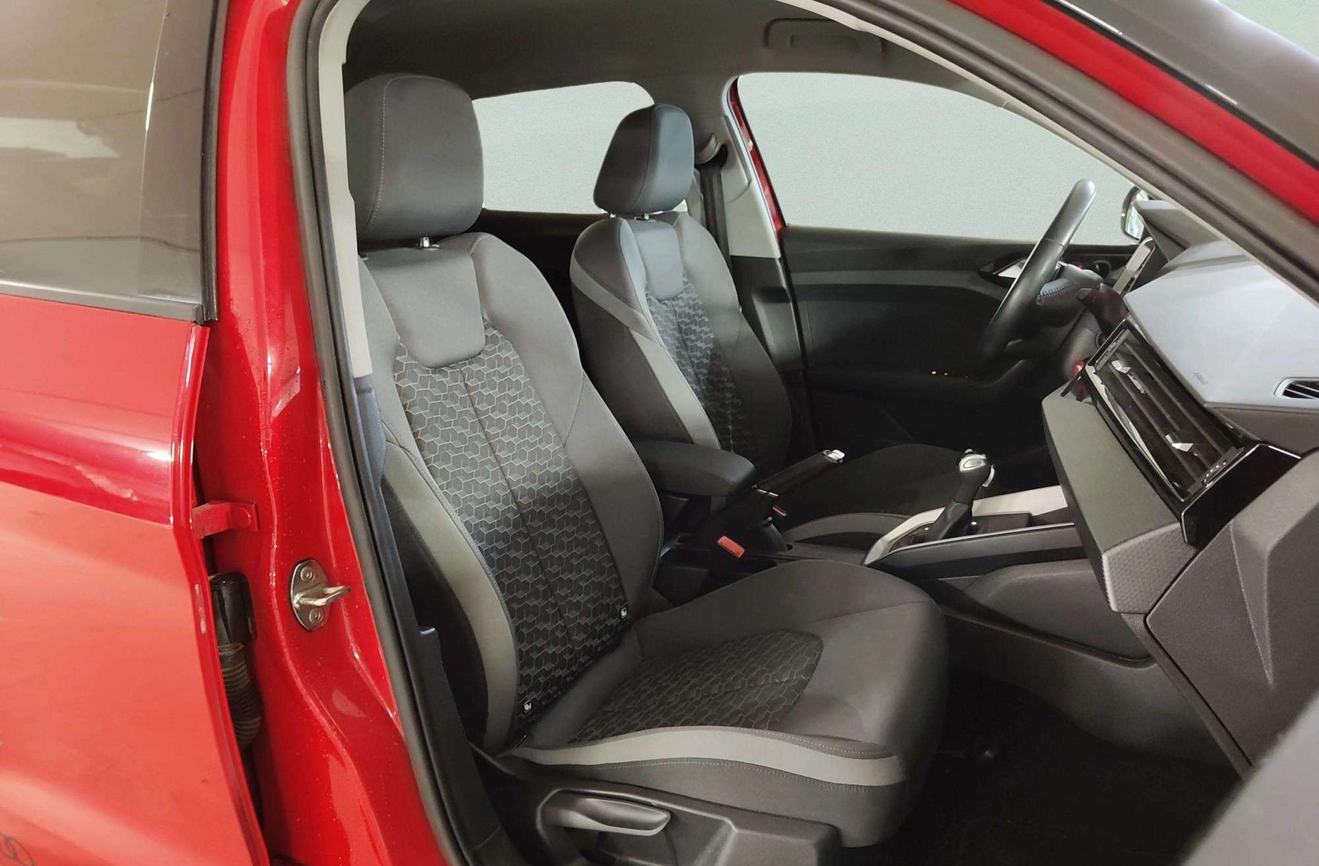 Audi A1 Sportback Advanced 30 TFSI S tronic - foto 20