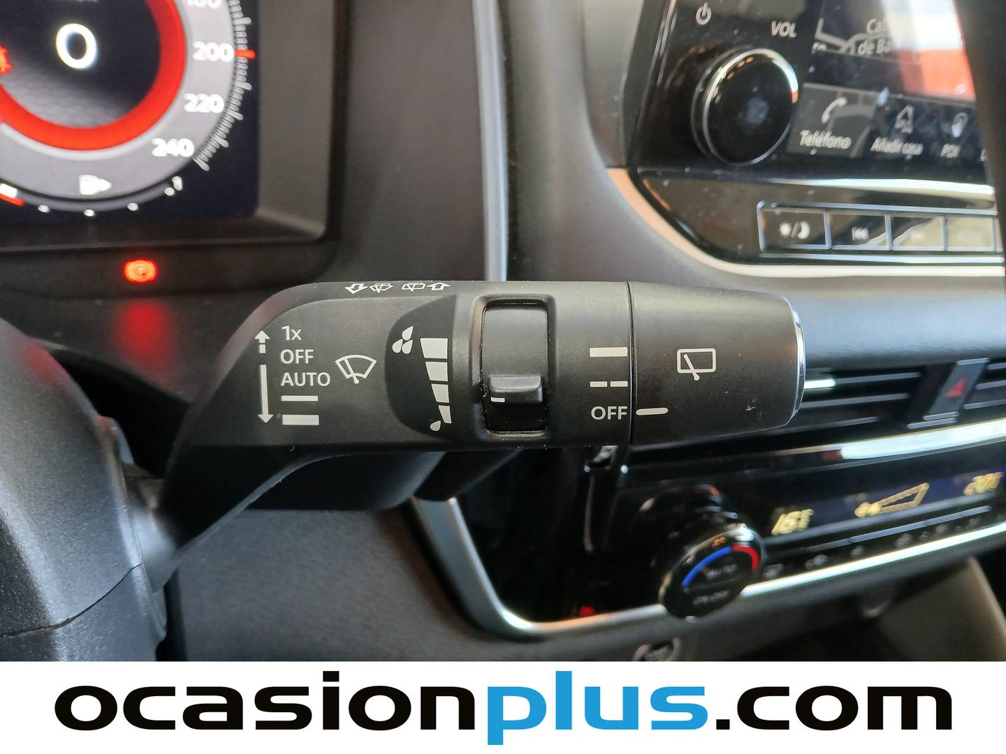 Foto Nissan QASHQAI Nissan Qashqai DIG-T 160 N-Connecta Xtronic (158 CV)