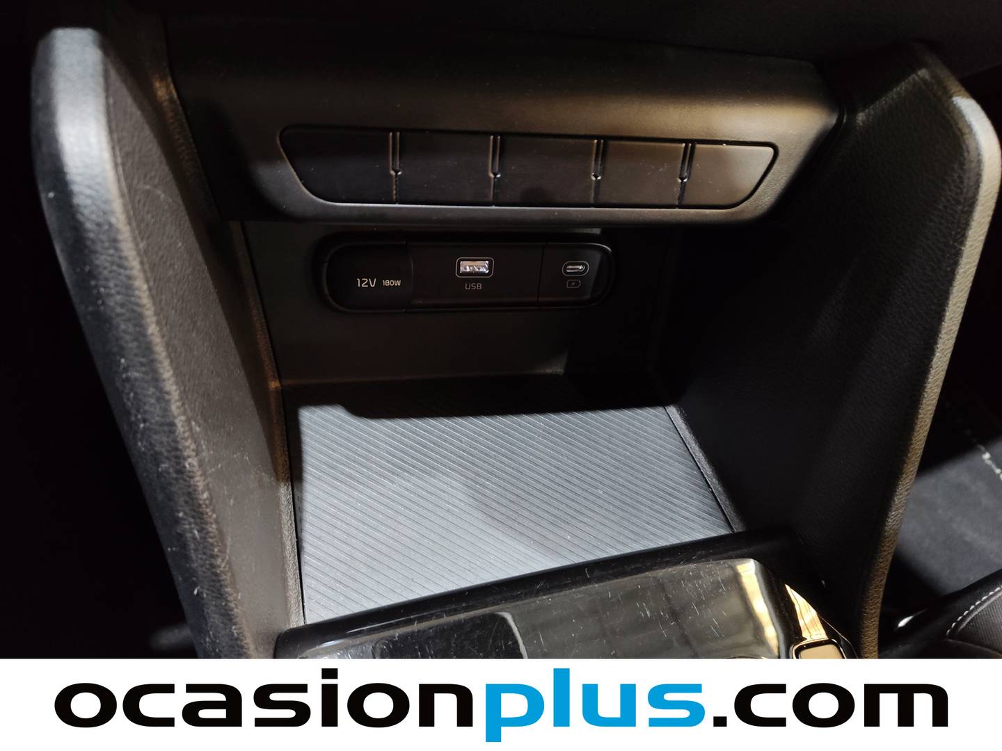 Foto KIA Sportage Kia Sportage 1.6 CRDi MHEV Business 4x2  (136 CV)