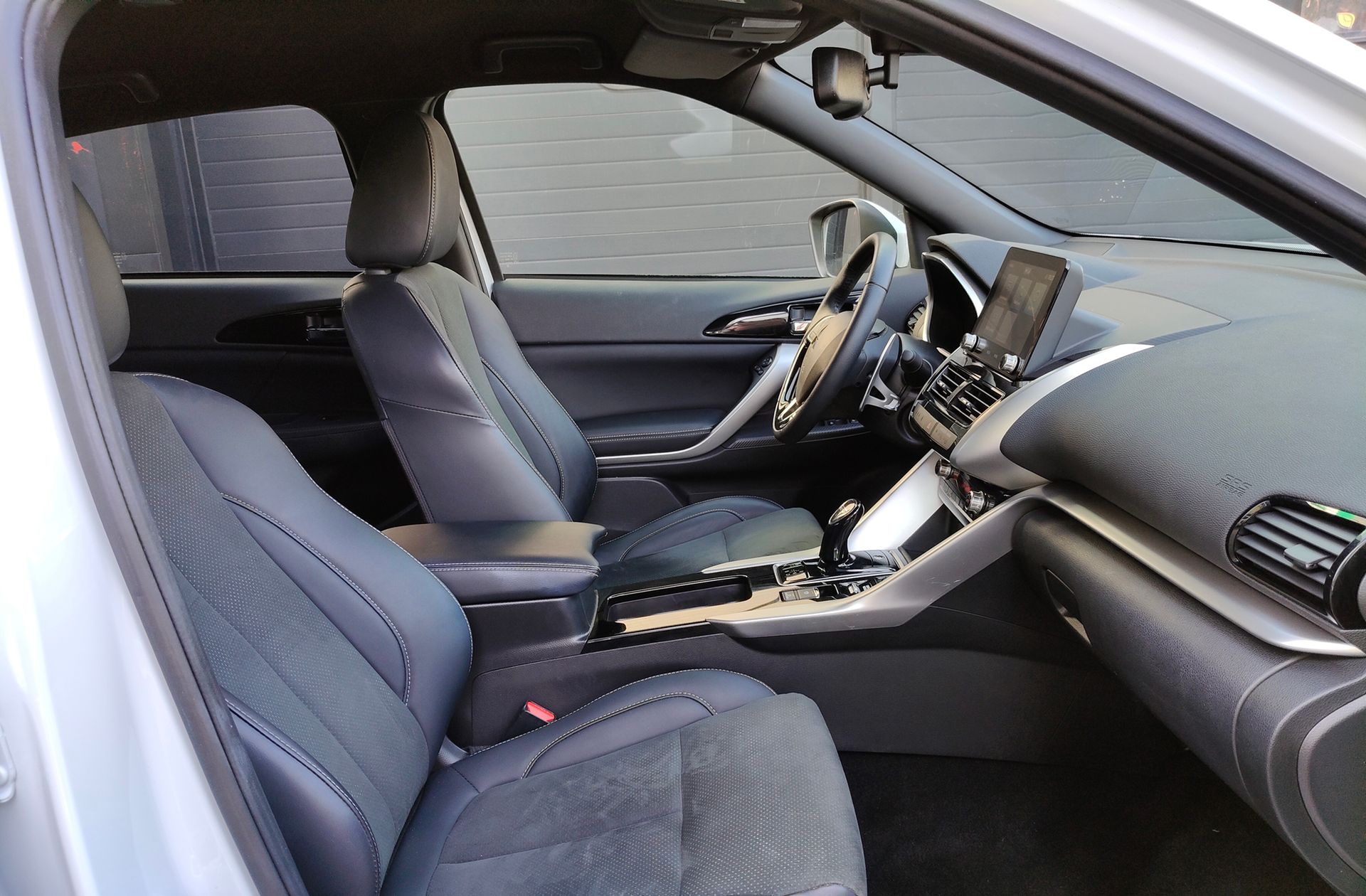 Mitsubishi Eclipse Cross 2.4 PHEV Kaiteki 4WD - foto 18