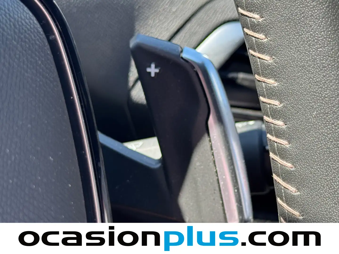 Foto Peugeot 3008 Peugeot 3008 BlueHDi 130 S&S Active Pack EAT8 (130 CV)