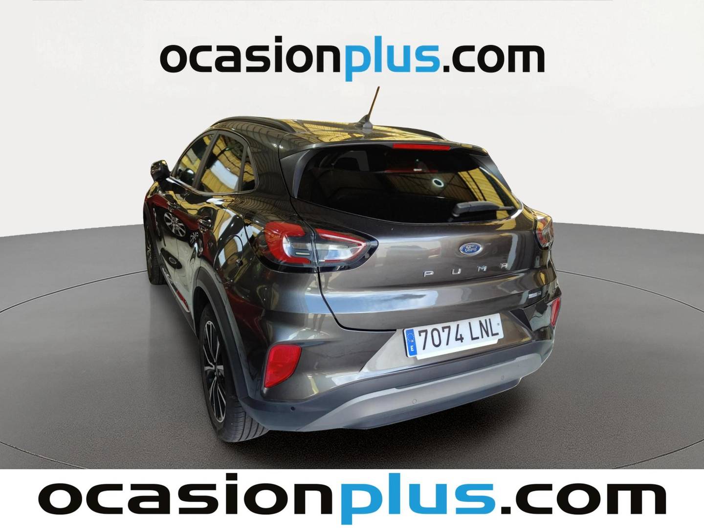 Foto delantera Ford Puma Ford Puma 1.0 EcoBoost MHEV Titanium (125 CV) derecha