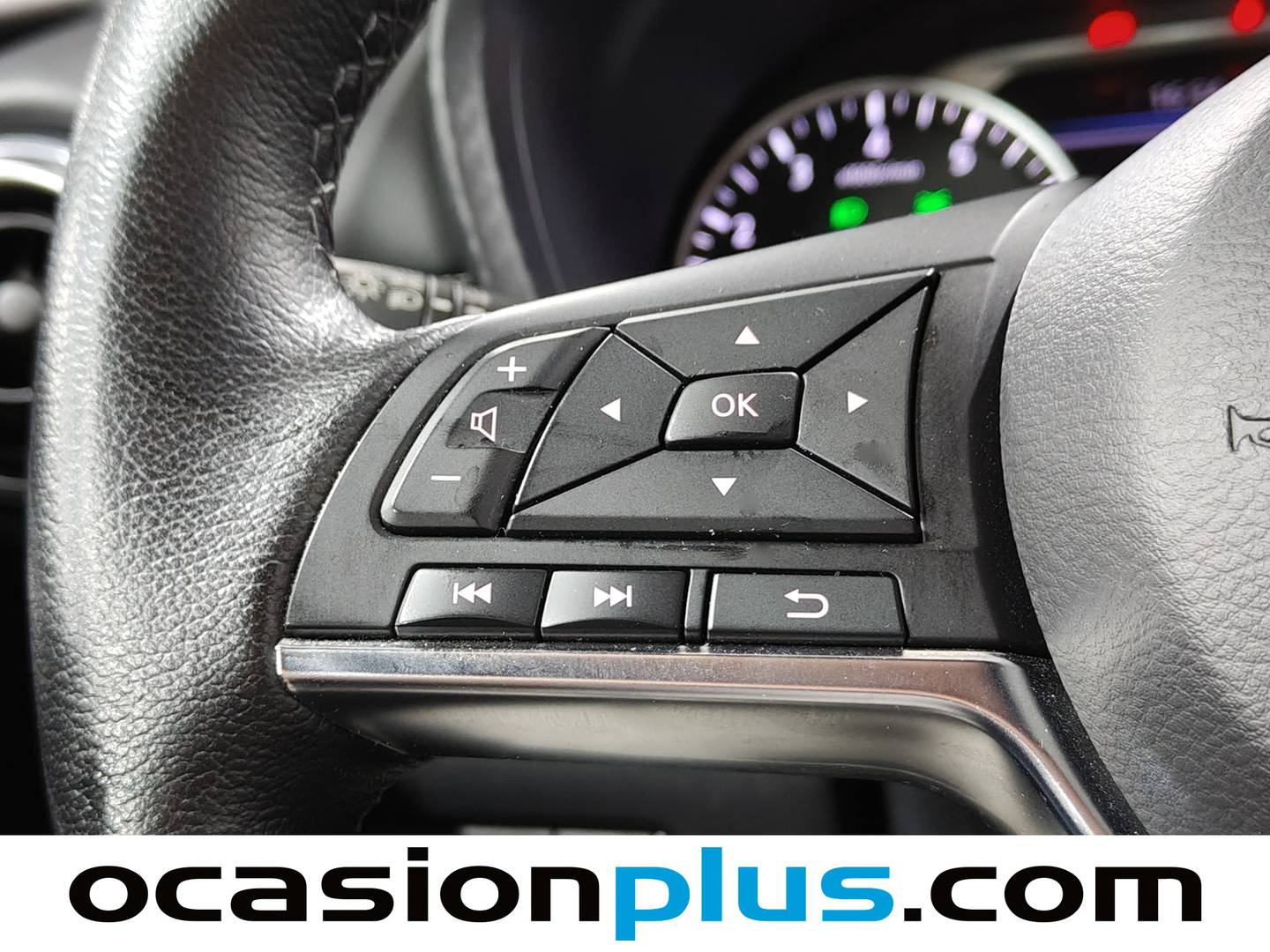 Foto Nissan JUKE Nissan Juke DIG-T N-Design Black (114 CV)