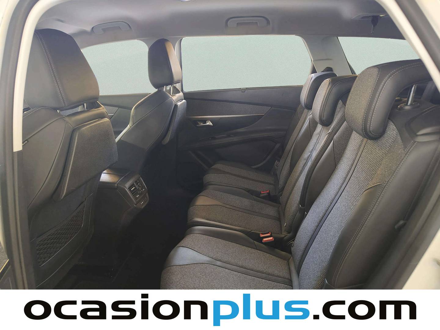 Foto asientos traseros Peugeot 5008 Peugeot 5008 BlueHDi 130 S&S Allure (130 CV) 7 Plazas