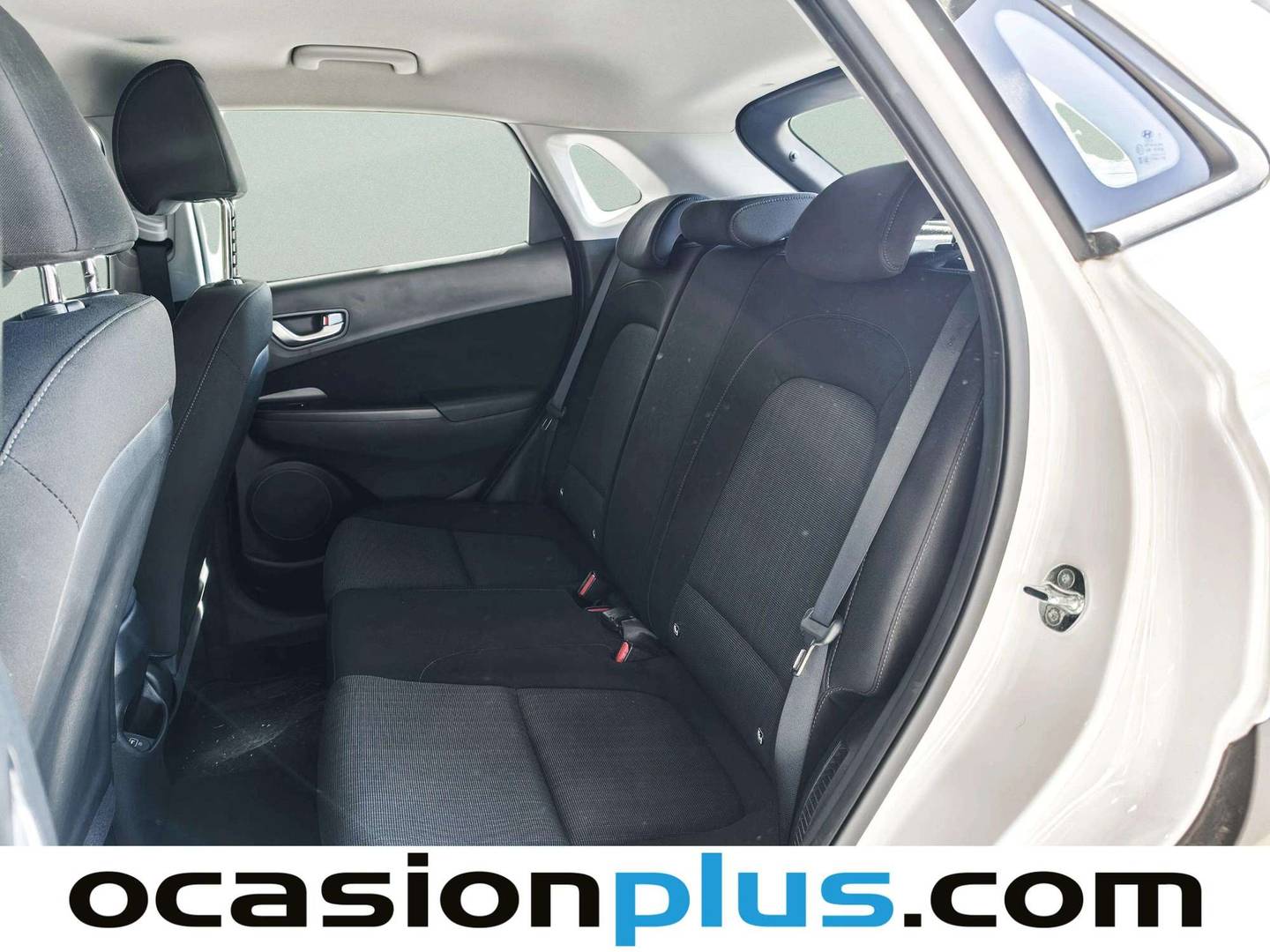 Foto asientos traseros Hyundai Kona Hyundai Kona 1.0 TGDi 48V Maxx 4x2 (120 CV)