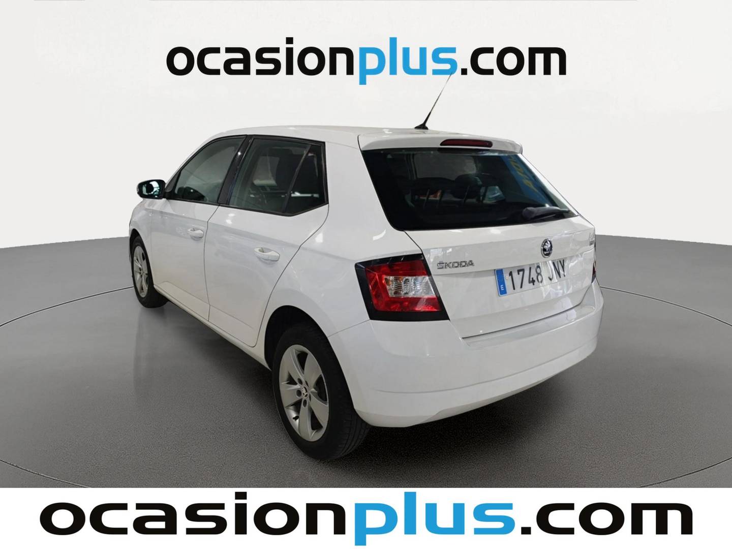 Foto trasera Skoda Fabia Skoda Fabia 1.0 MPI Ambition (75 CV) derecha