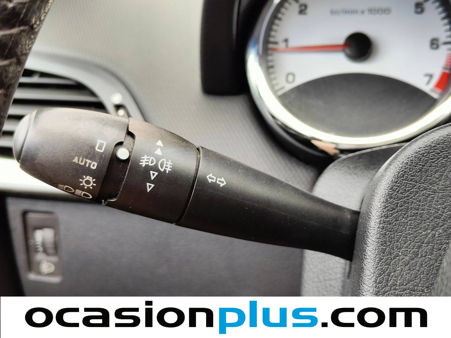 Extras y acabados del Peugeot 207 Peugeot 207 1.6 VTi 16v XS (120 CV)