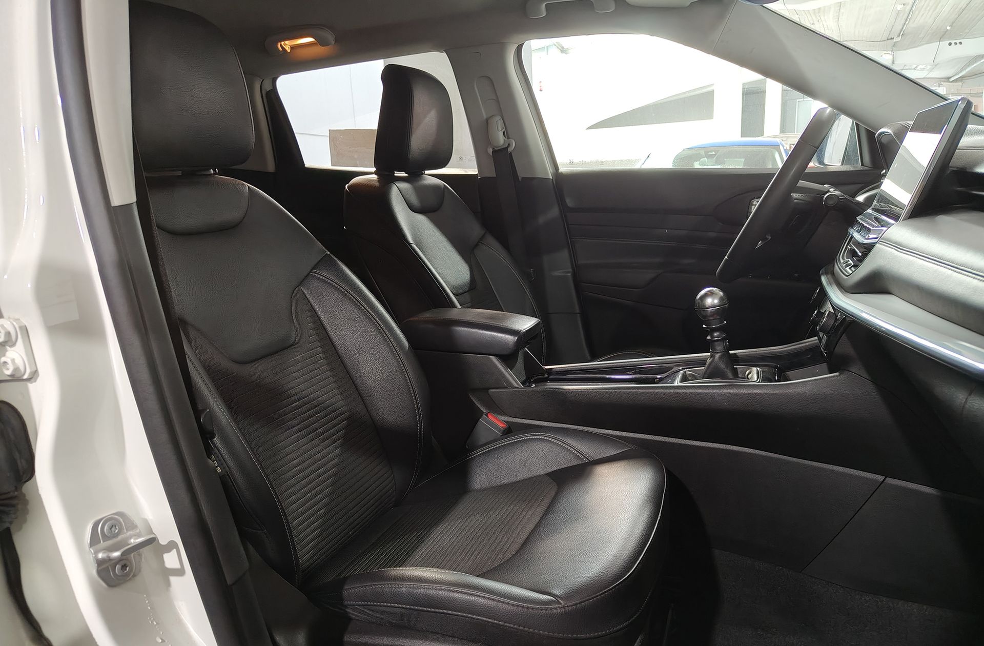 Jeep Compass 1.6 MultiJet Limited 4x2 - foto 20