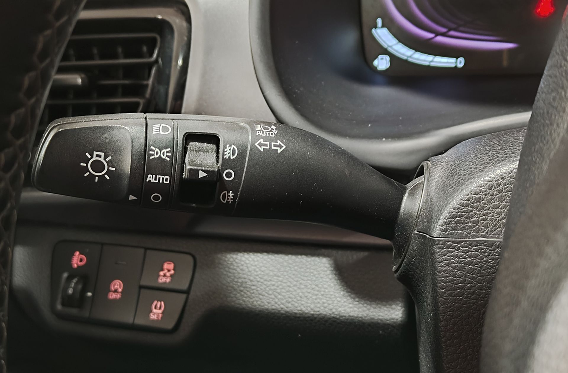 Kia Stonic 1.0 T-GDi Drive - foto 23