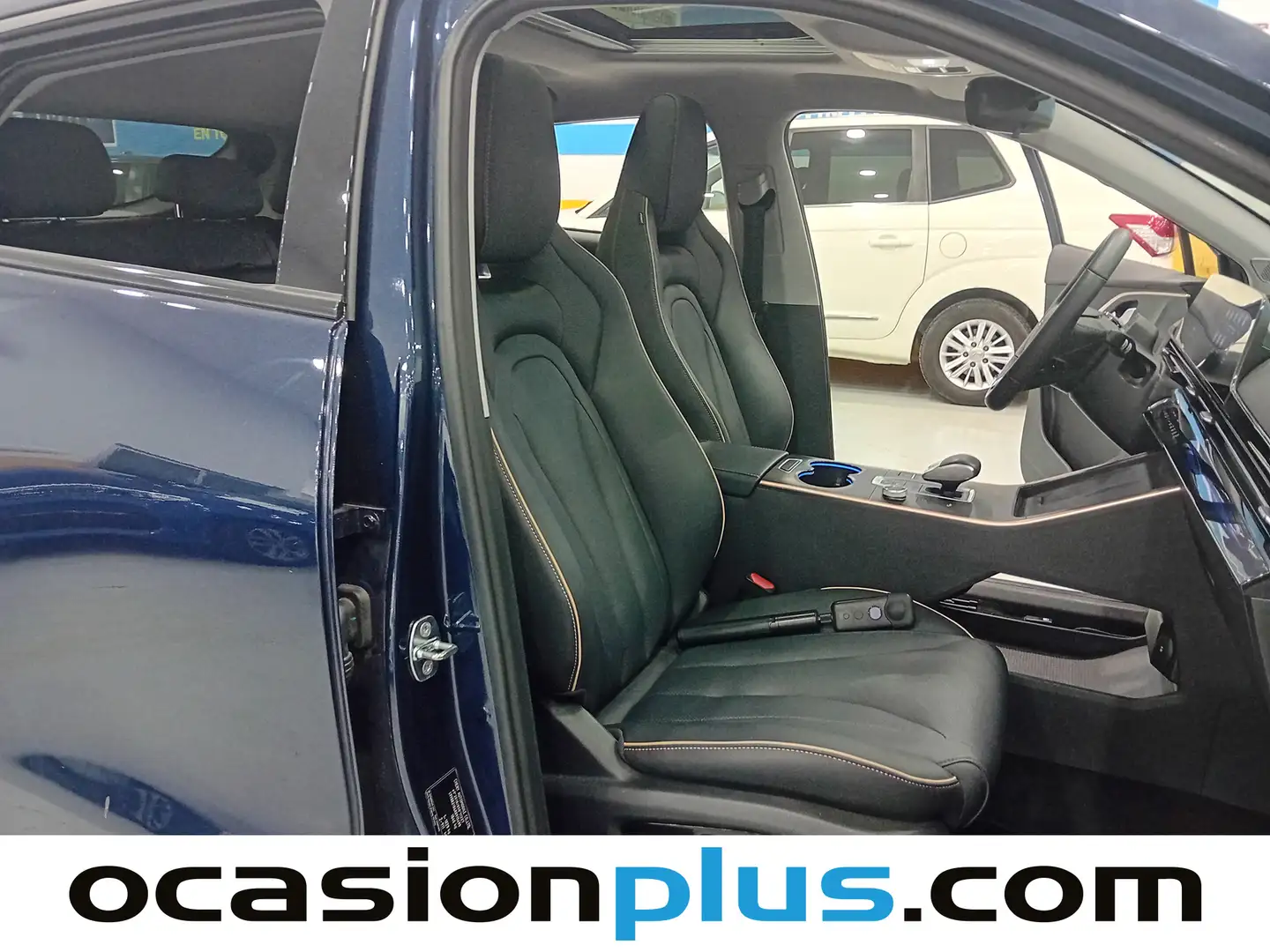 Foto OMODA 5 Omoda 5 1.6 T-GDI Premium DCT (185 CV)