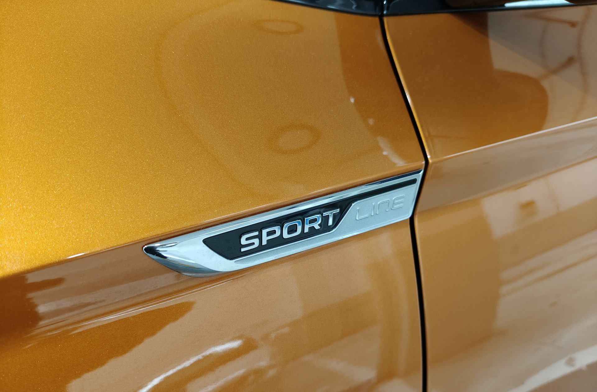 Škoda Karoq 2.0 TDI Sportline - foto 5