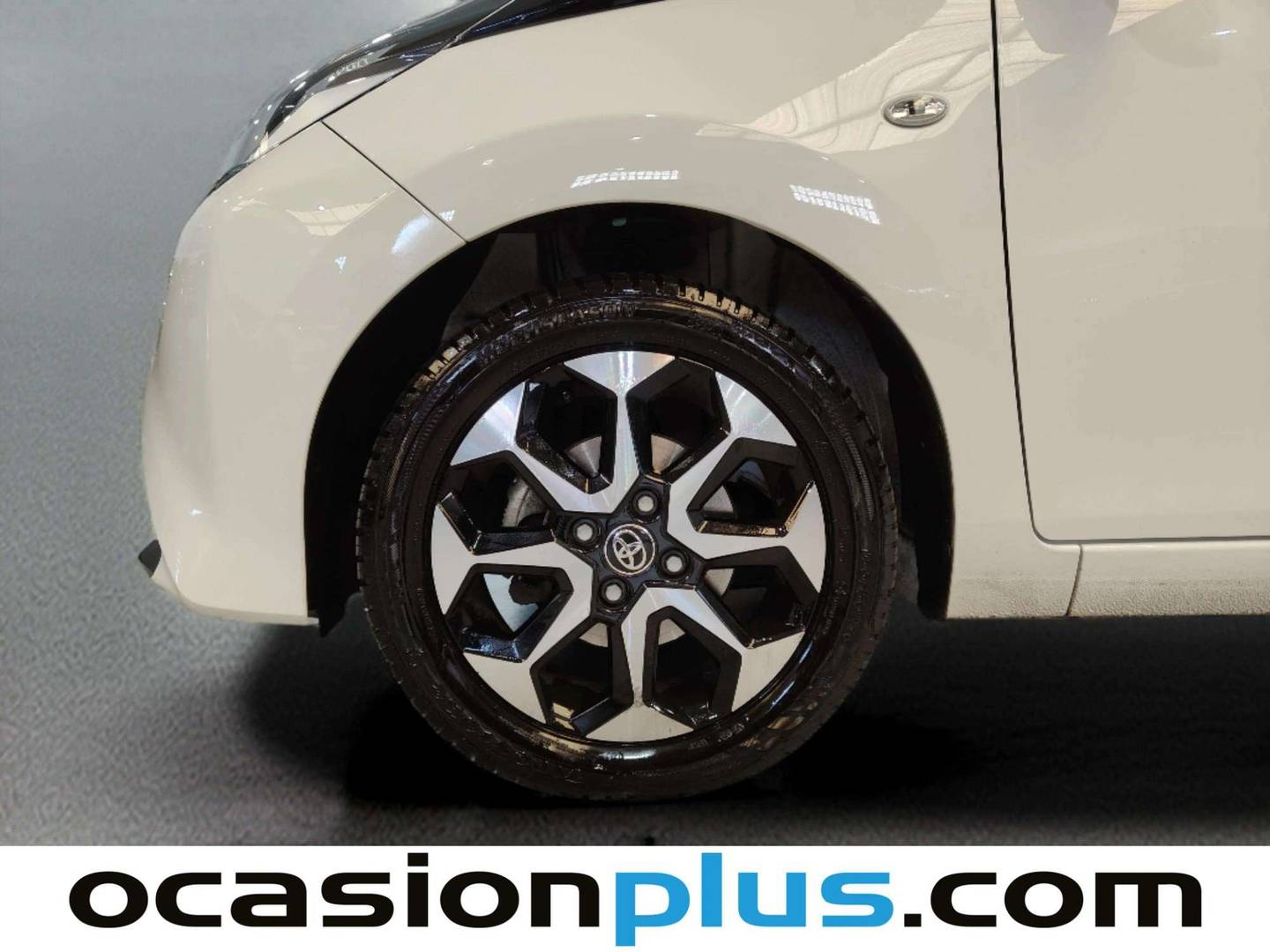 Toyota Aygo Toyota Aygo 1.0 70 x-play (72 CV) 72cv