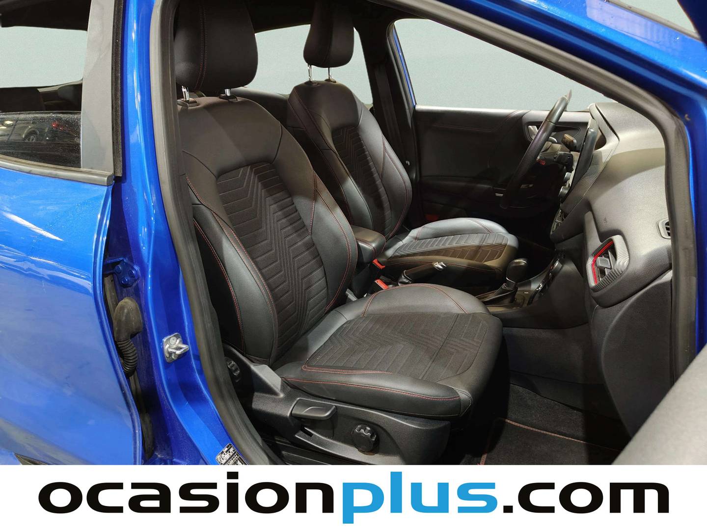 Foto Ford Puma Ford Puma 1.0 EcoBoost MHEV ST-Line X Auto (125 CV)