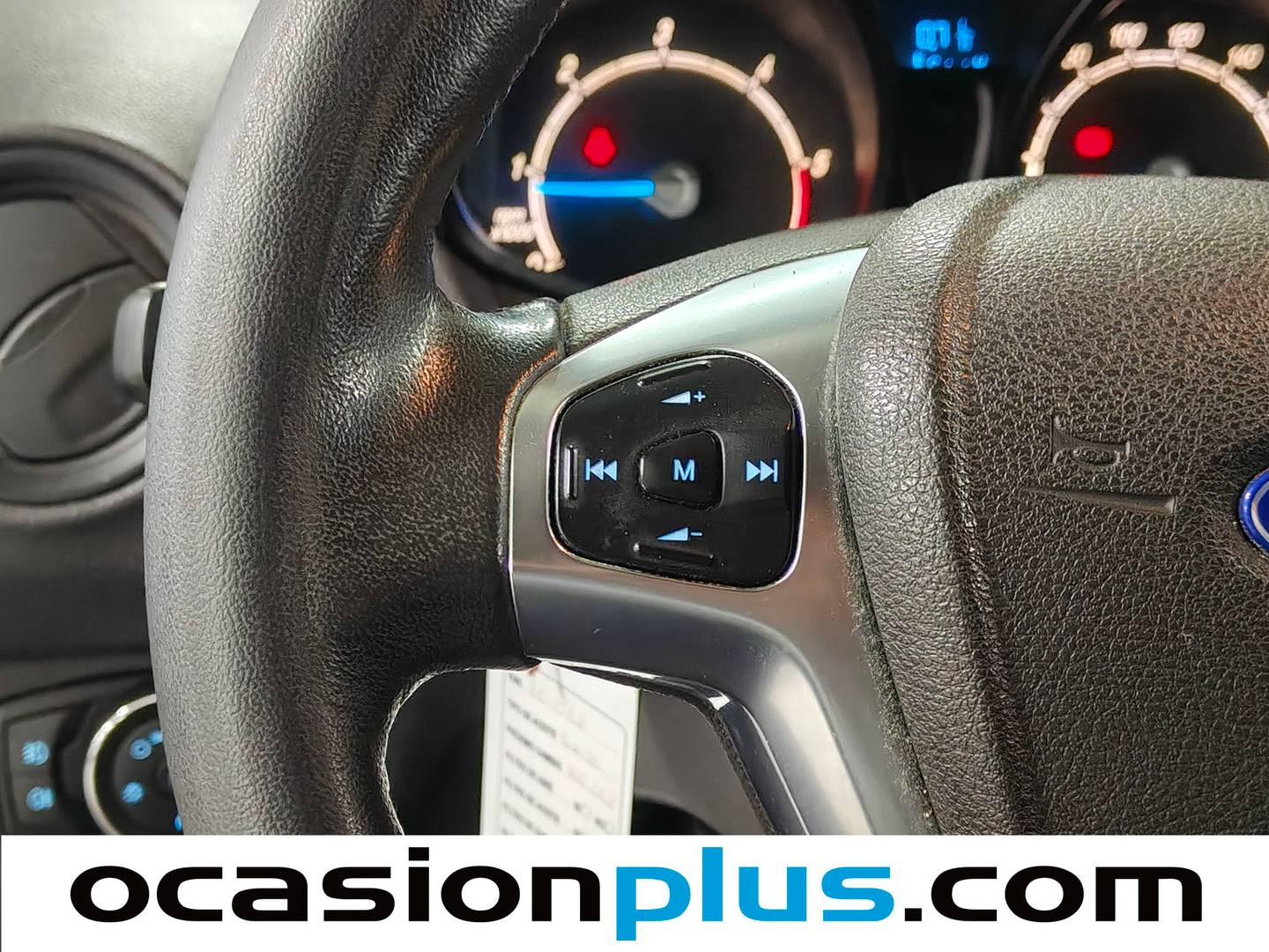 Extras del Ford Transit Courier Ford Transit Courier 1.6 TDCI Ambiente (95 CV) Isotermo