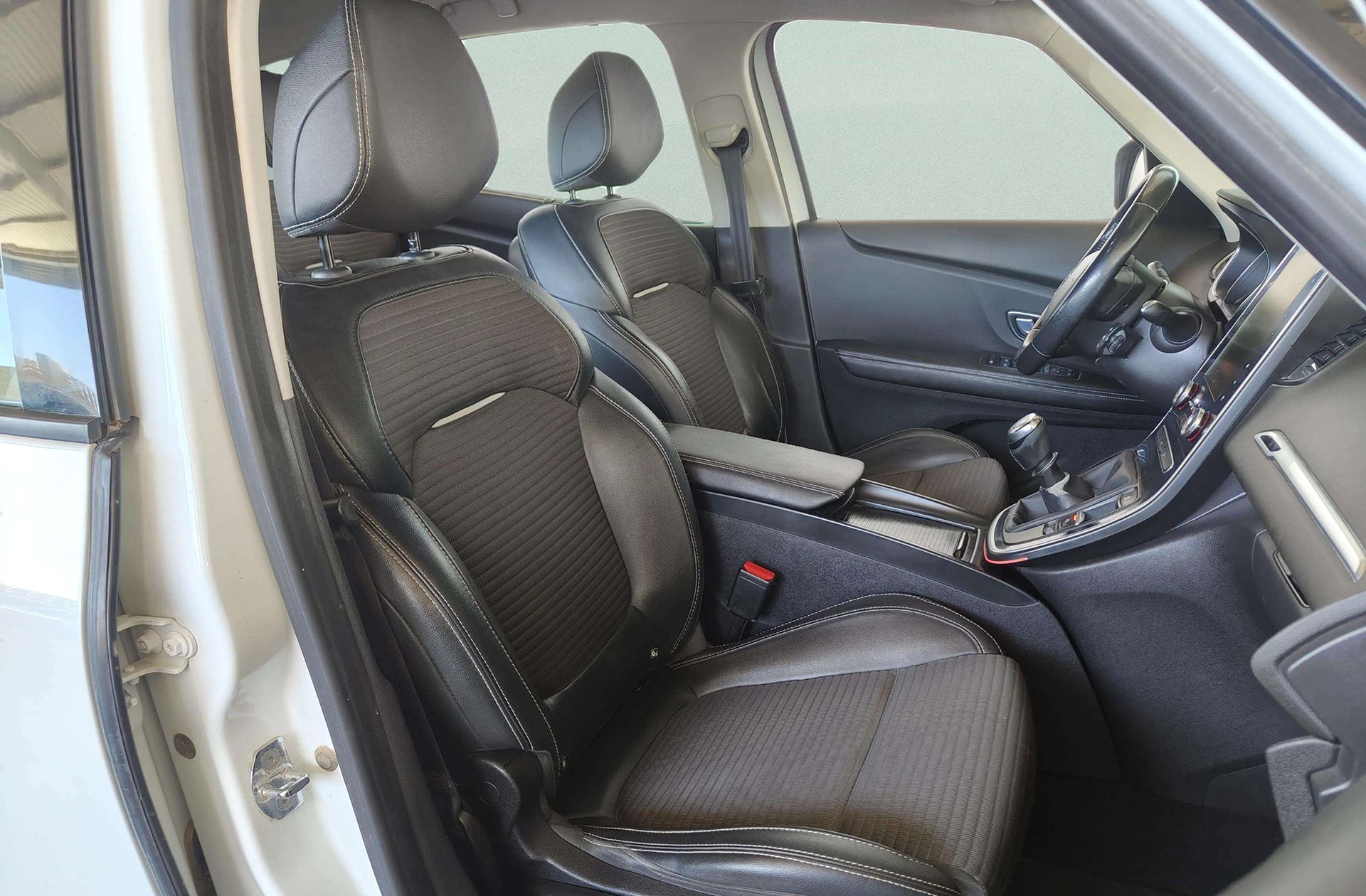 Renault Scénic dCi 110 Zen Energy - foto 18