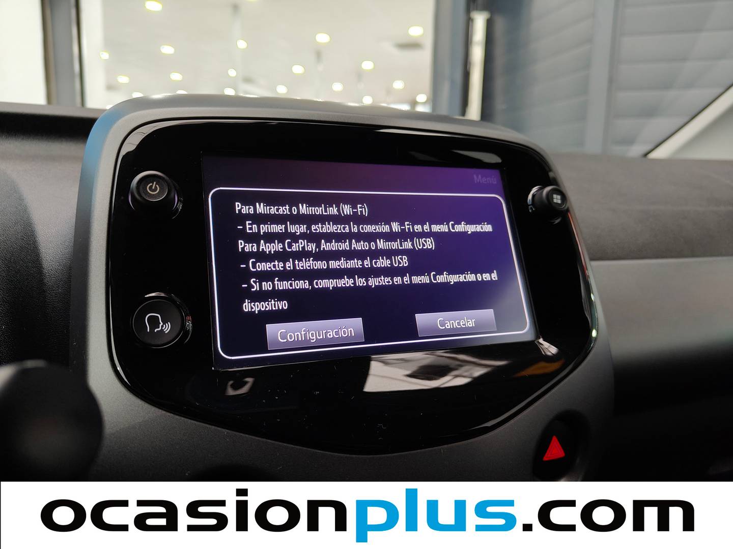 Extras y acabados del Toyota Aygo Toyota Aygo 1.0 70 x-play (72 CV)