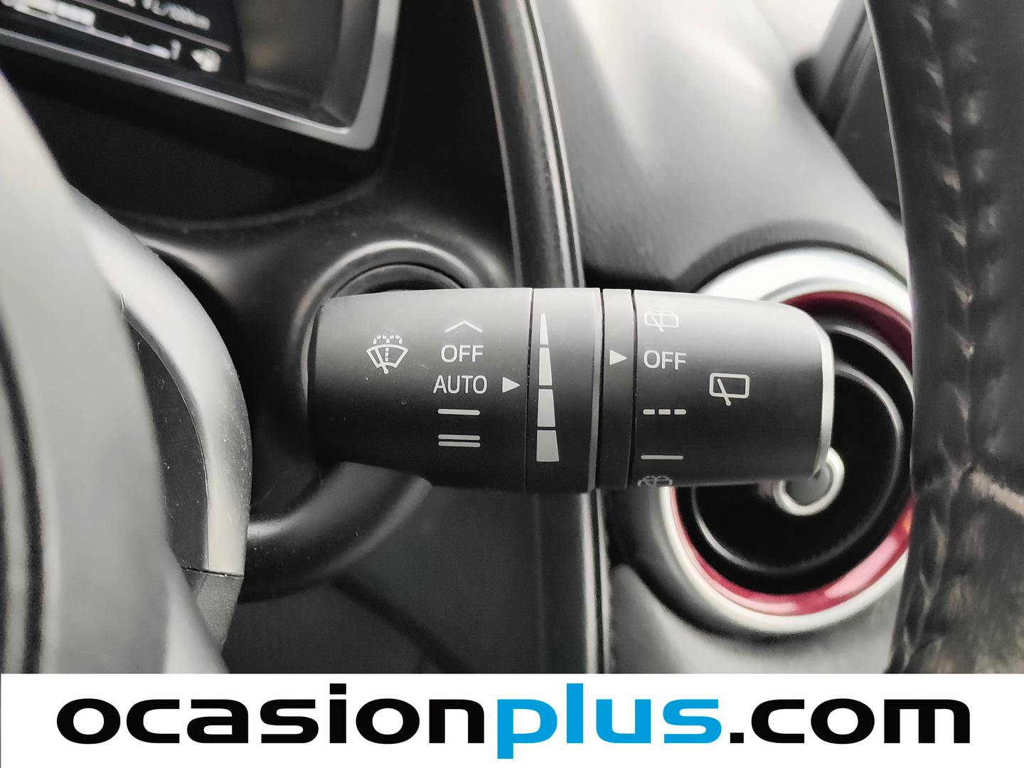 Foto Mazda CX-3 Mazda CX-3 2.0 G Zenith White 2WD AT (121 CV)