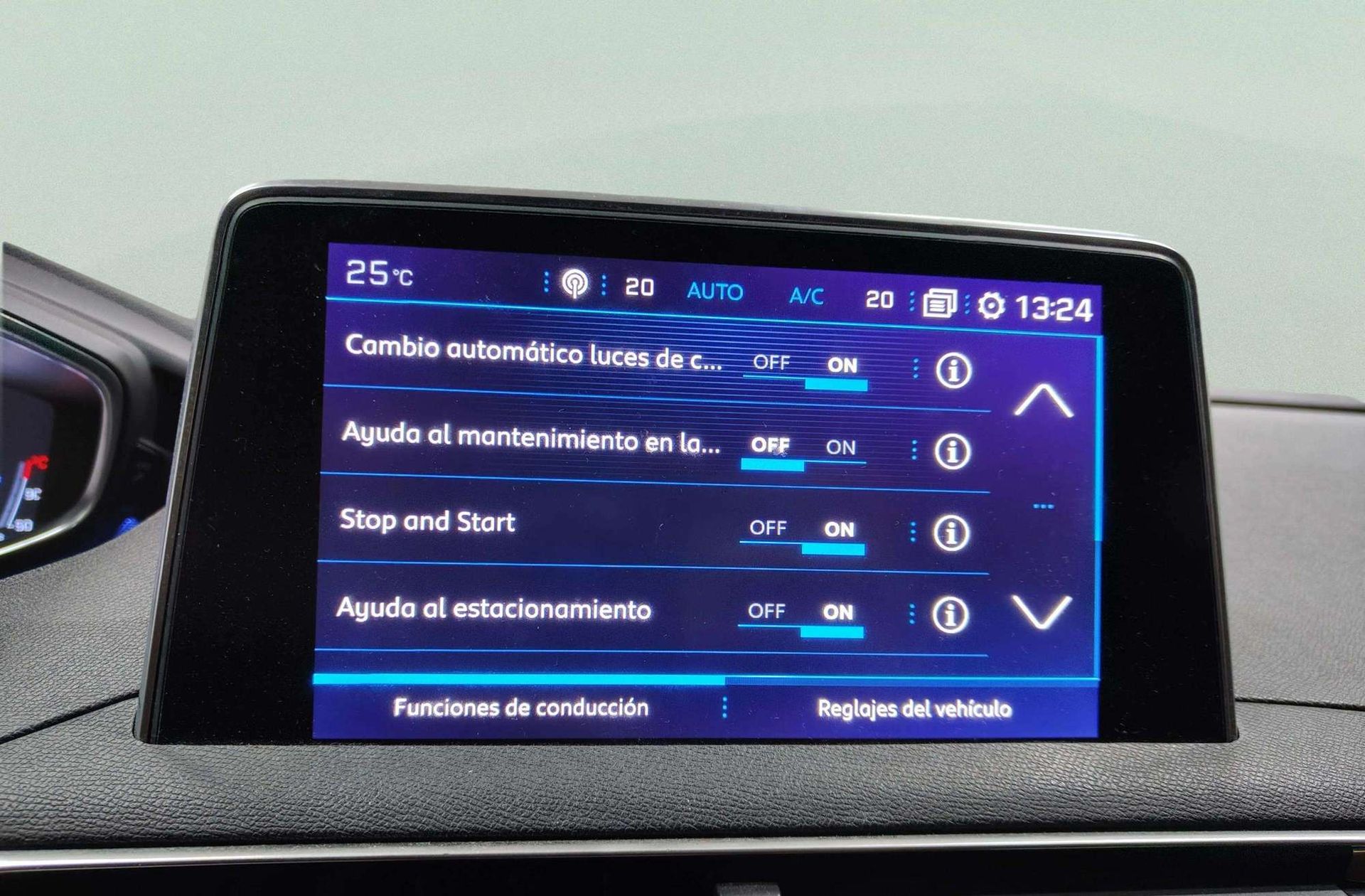 Peugeot 3008 BlueHDi 180 GT Line EAT8 - foto 13