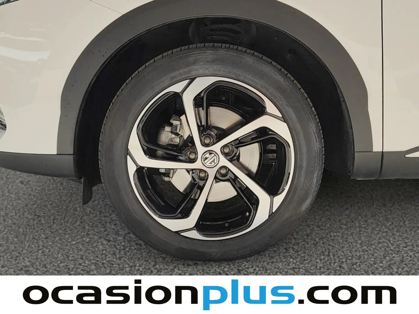 Foto MG eHS MG eHS 1.5 T-GDI PHEV Luxury (258 CV)