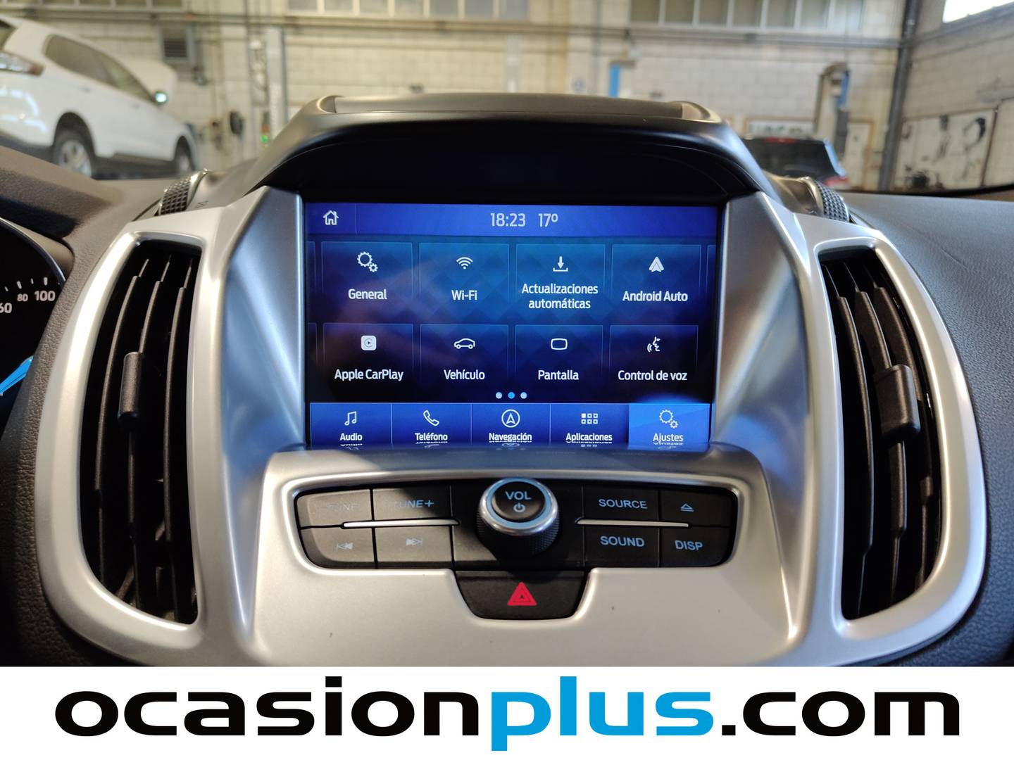 Equipamiento del Ford Kuga Ford Kuga 1.5 EcoBoost S&S Titanium 4x2 (150 CV)