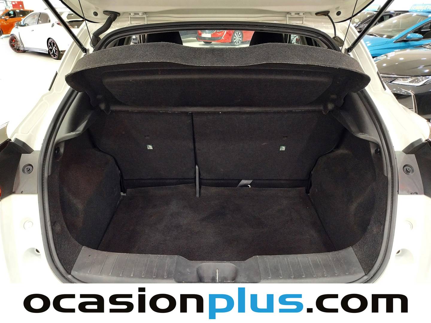 Fotos maletero Nissan JUKE Nissan Juke DIG-T Acenta (114 CV)