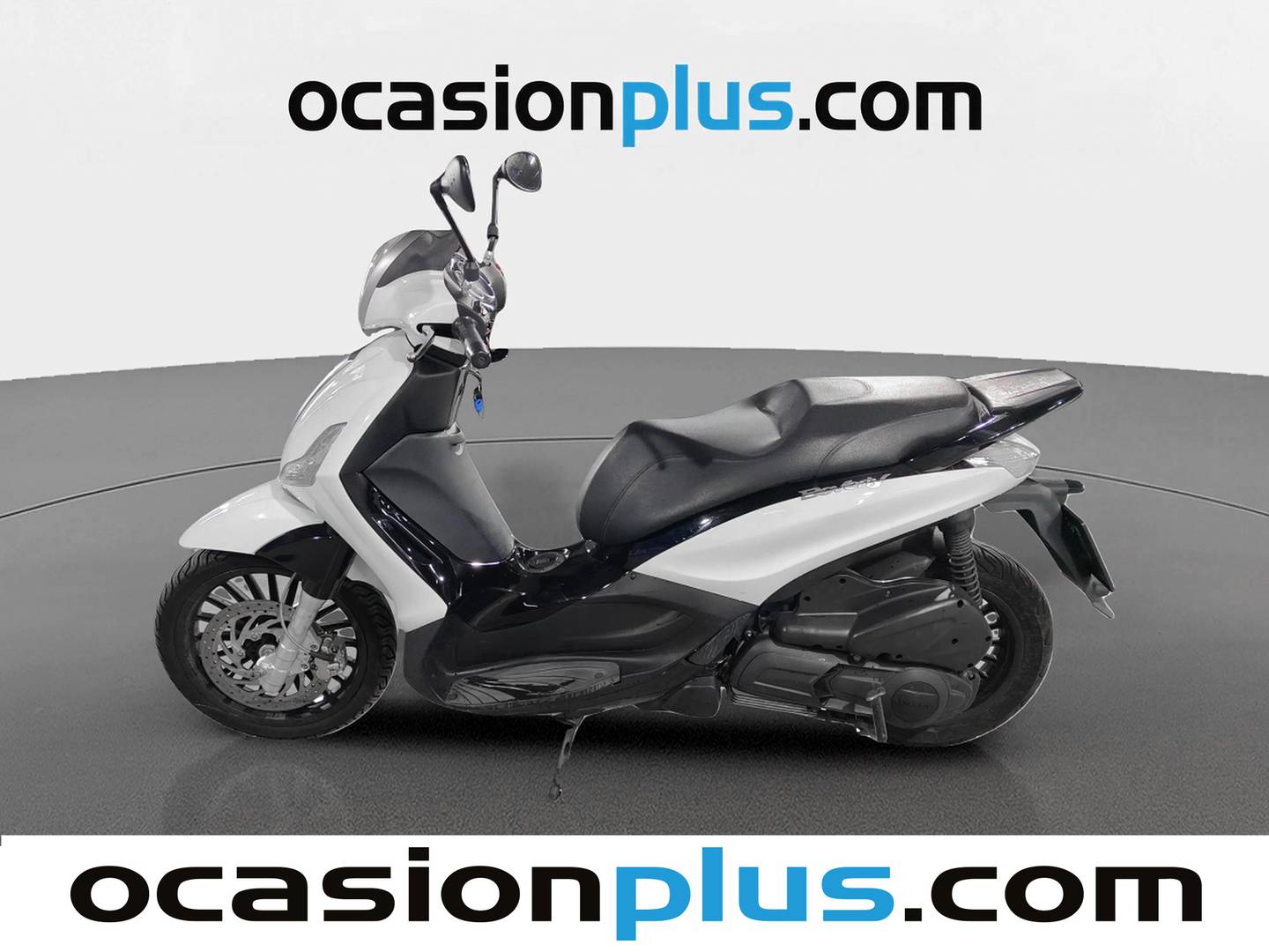 Foto trasera Piaggio Beverly 300 Piaggio Beverly 300 300i (22 CV) izquierda
