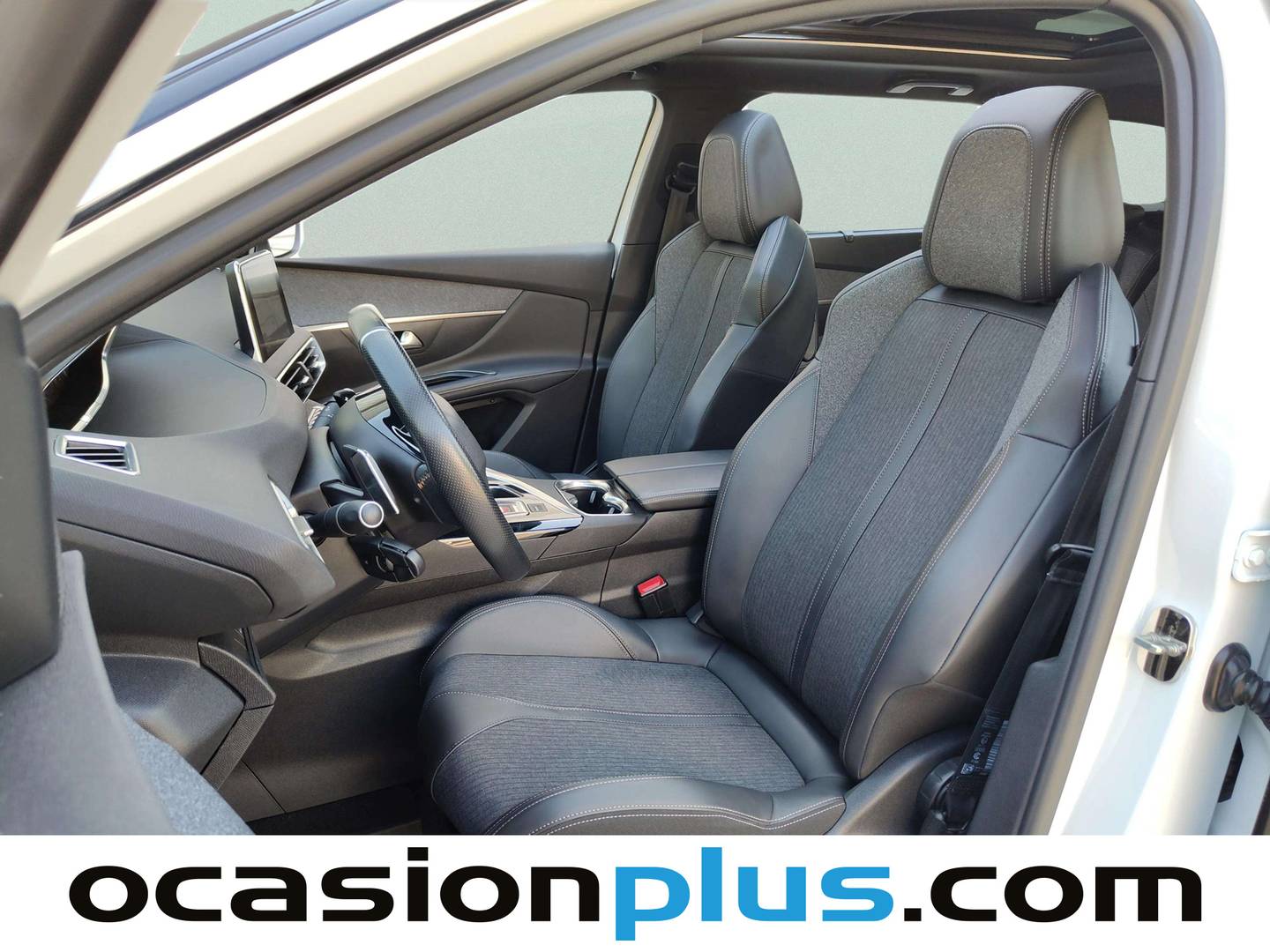 Foto asientos delanteros Peugeot 5008 Peugeot 5008 BlueHDI GT Line S&S EAT8 (130 CV) 7 Plazas