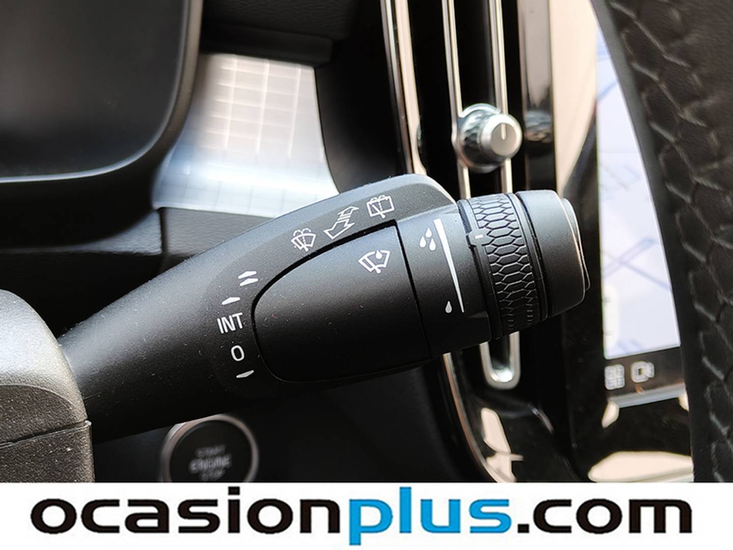 Foto Volvo XC40 Volvo XC40 B3 G Core Auto (163 CV)