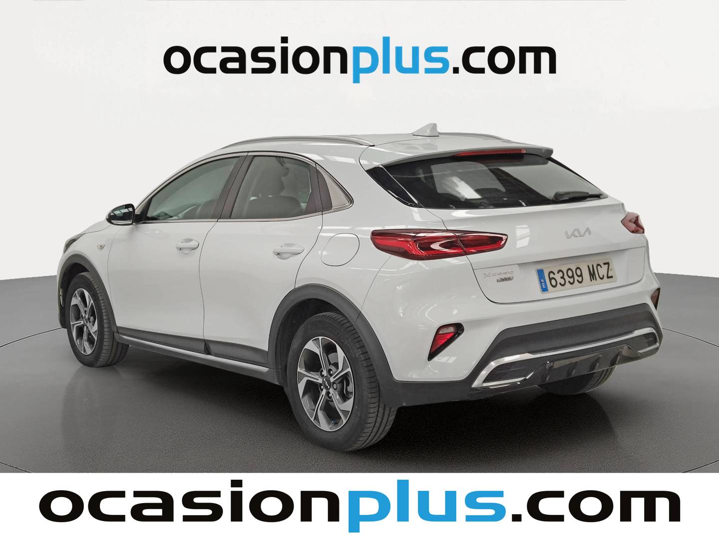 Foto trasera KIA XCeed KIA XCeed 1.6 MHEV iMT Concept (136CV) izquierda