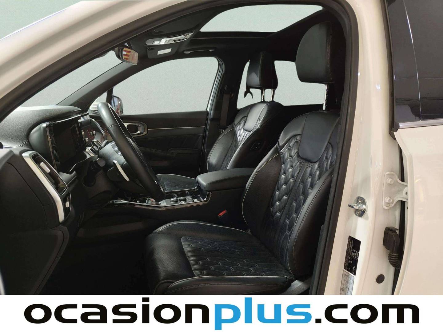 Foto asientos delanteros KIA Sorento KIA Sorento 1.6 T-GDi HEV Emotion 4x2 (230 CV)