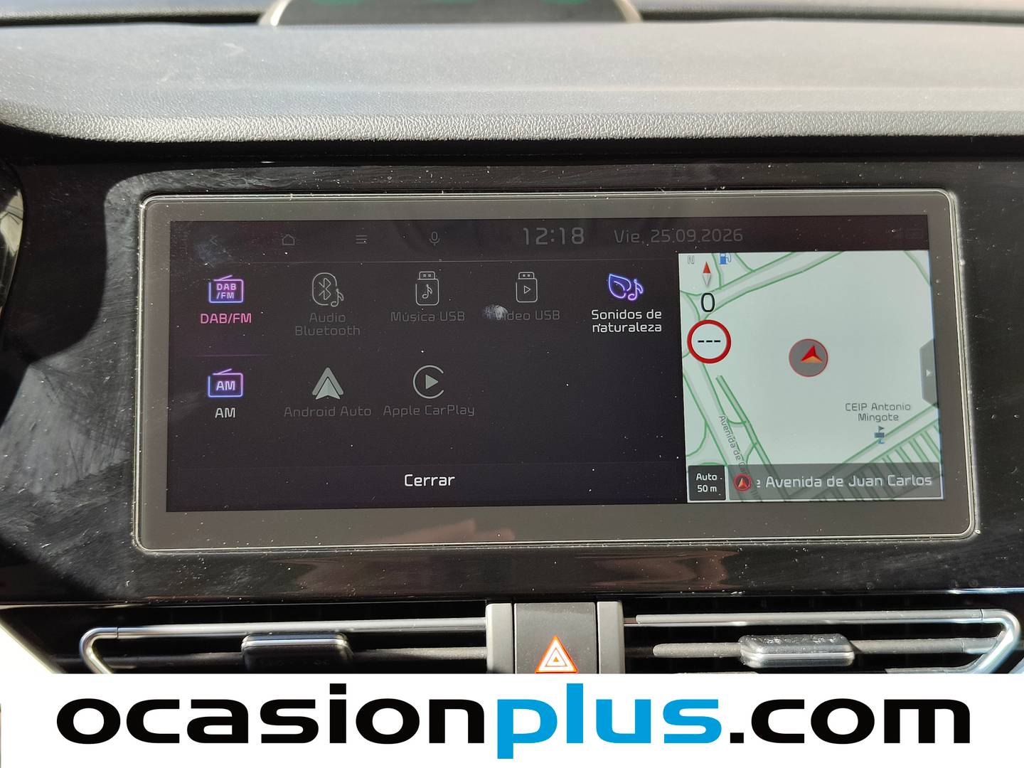 Equipamiento del KIA Niro KIA Niro 1.6 GDi PHEV Híbrido Emotion (141 CV)