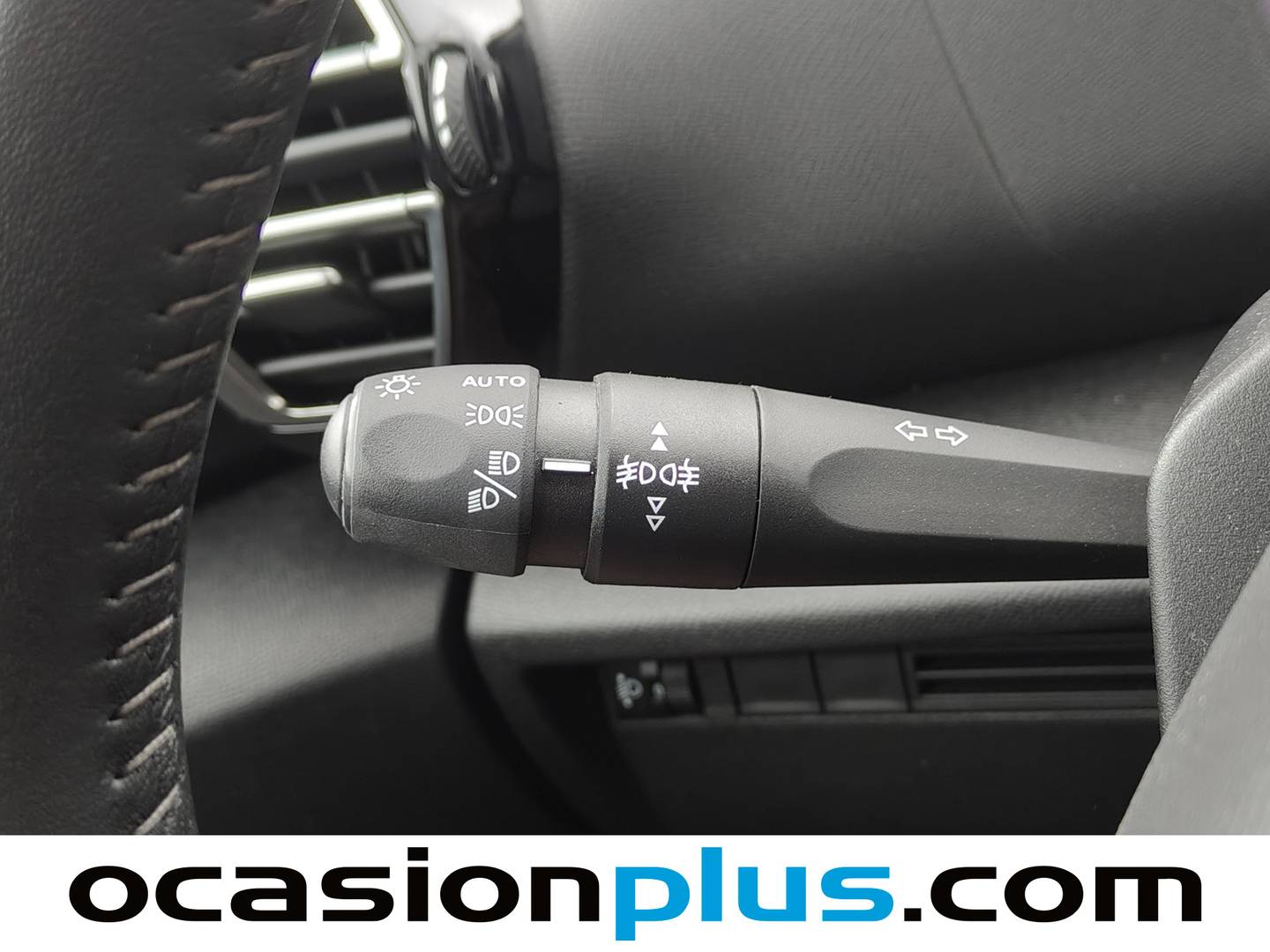 Foto Citroën C4 Citroen C4 PureTech 130 S&S Plus (131 CV)