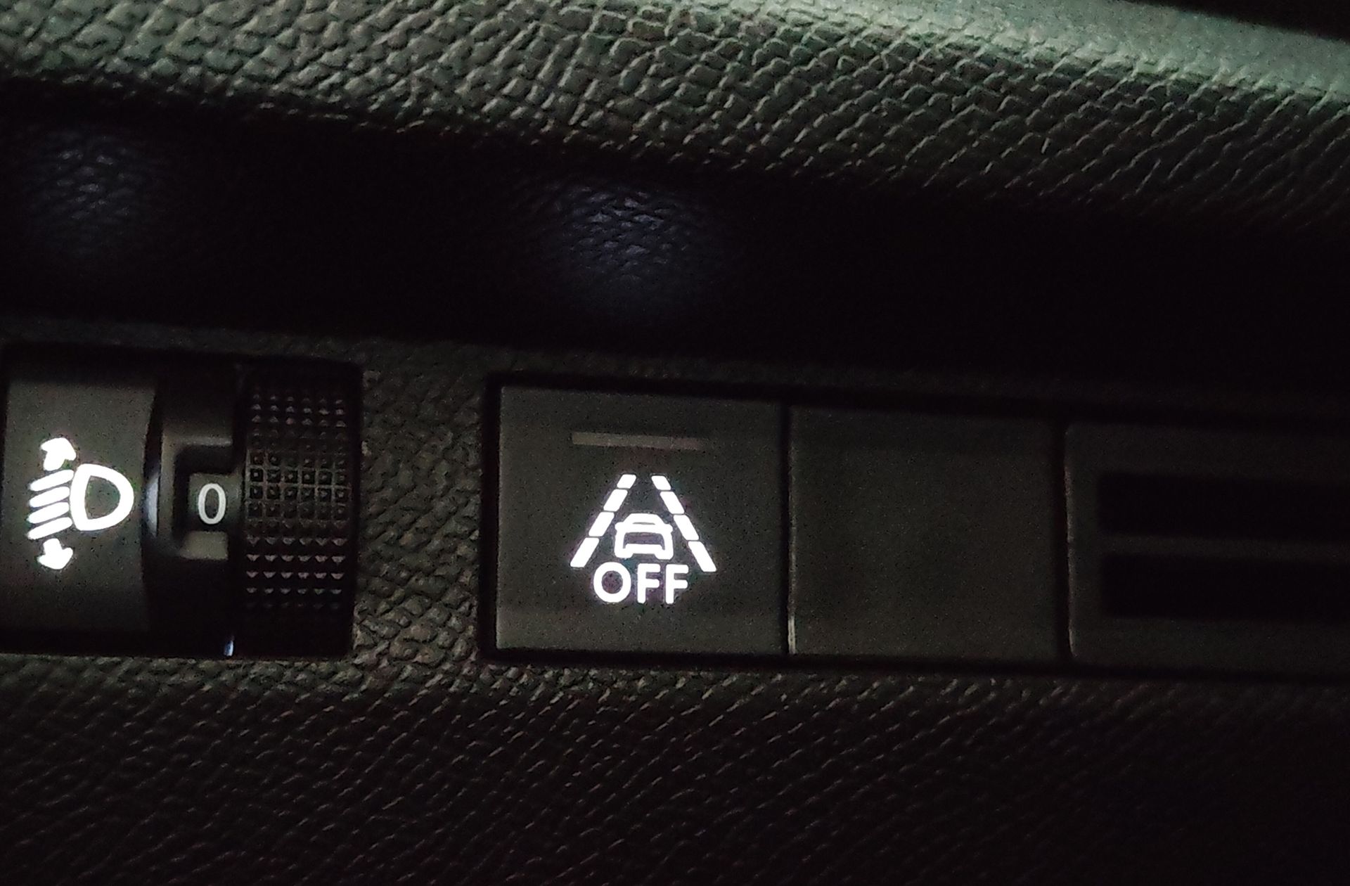 Citroën C4 PureTech 130 Plus - foto 9