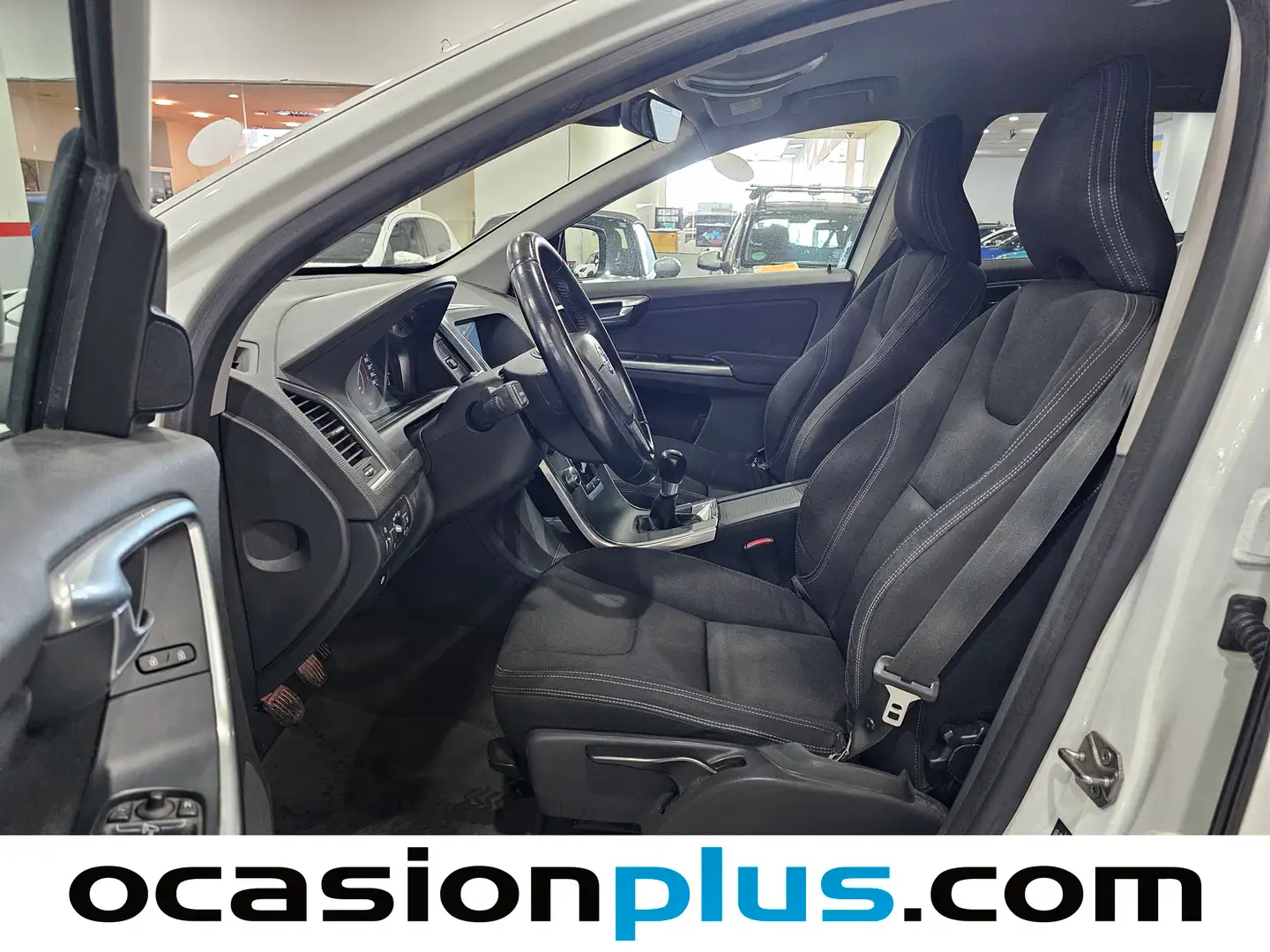 Foto Volvo XC60 Volvo XC60 D3 Kinetic (136 CV)