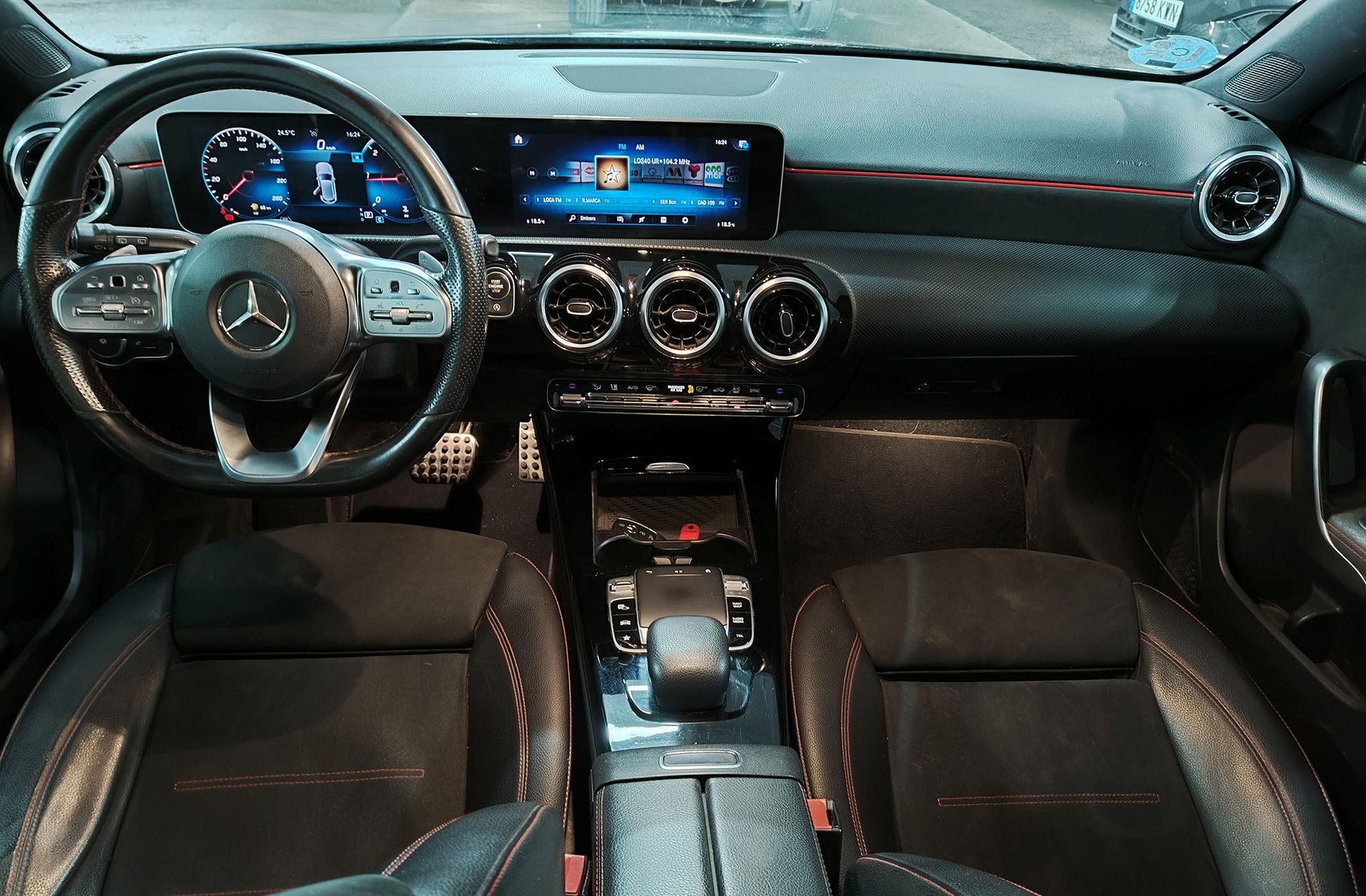 Mercedes-Benz Clase A 180 d Pack AMG - foto 5