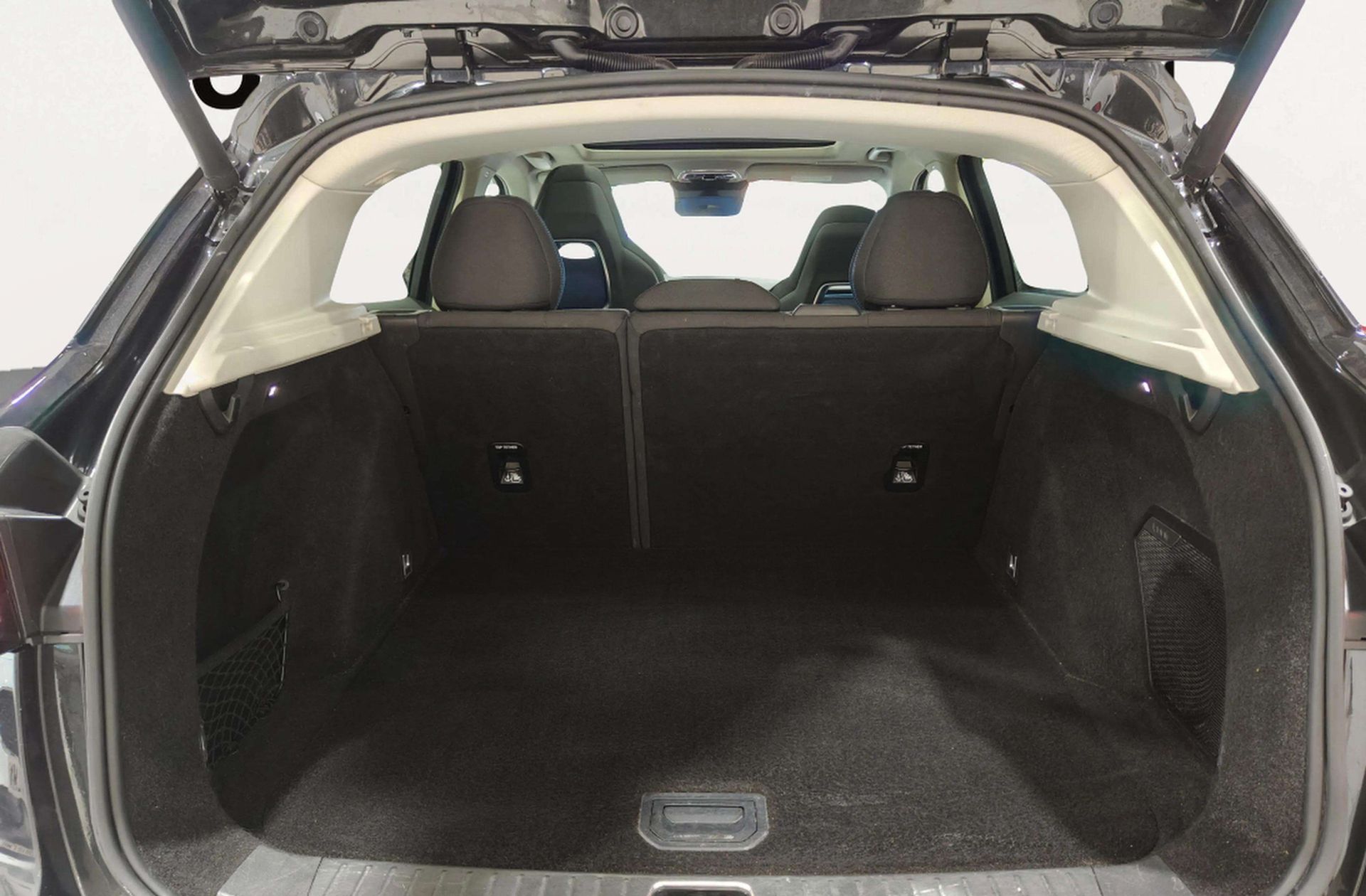 Lynk & Co 01 1.5 PHEV - foto 23