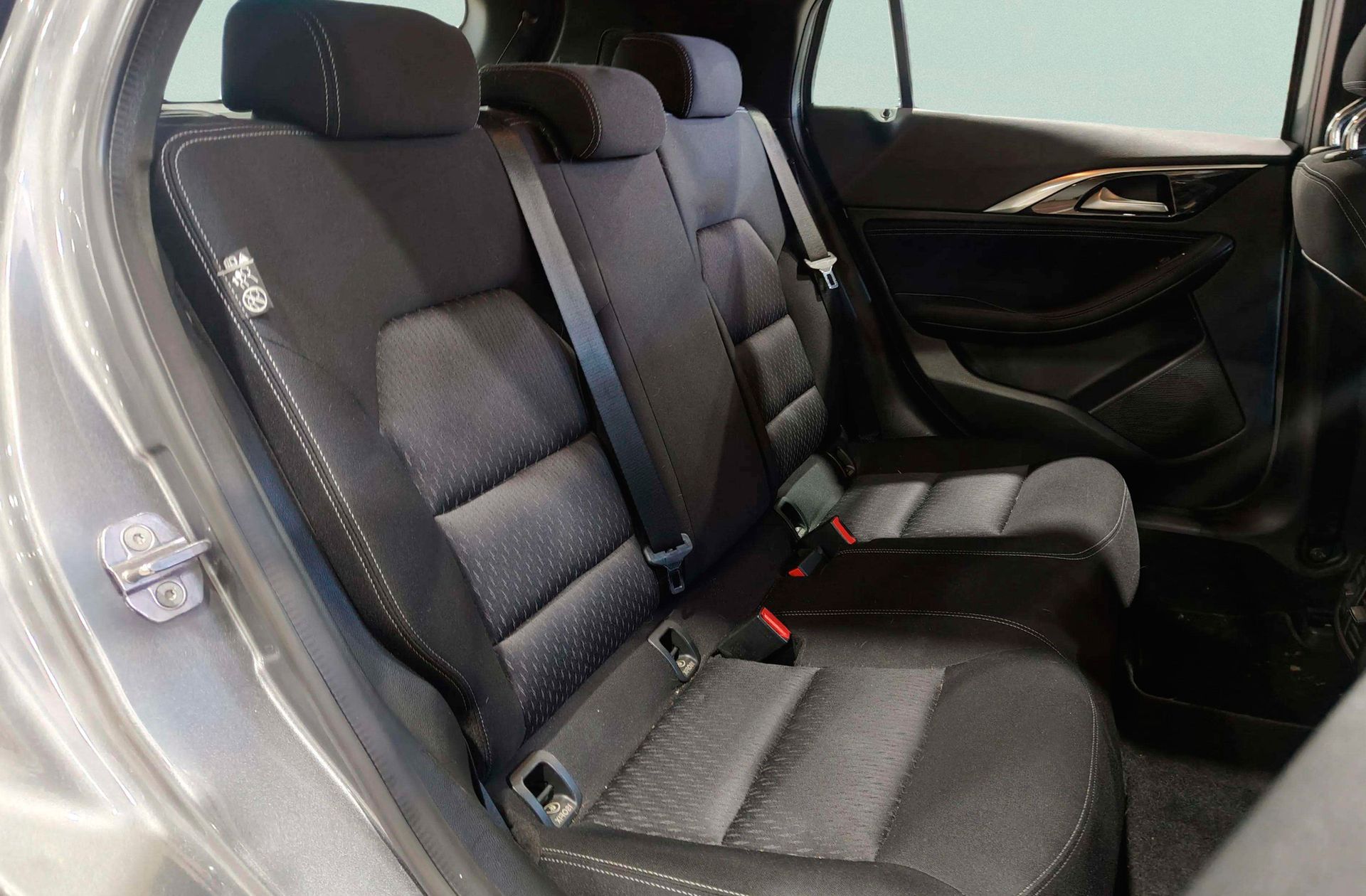 Infiniti Q30 1.6 TC Premium 7DCT - foto 16