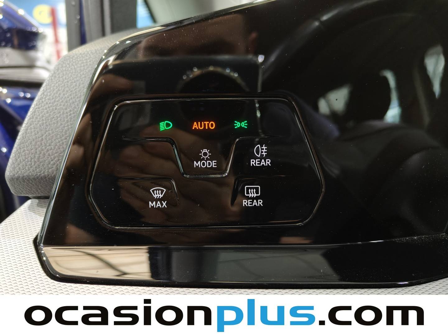 Foto Volkswagen Golf Volkswagen Golf Life 2.0 TDI (115 CV)